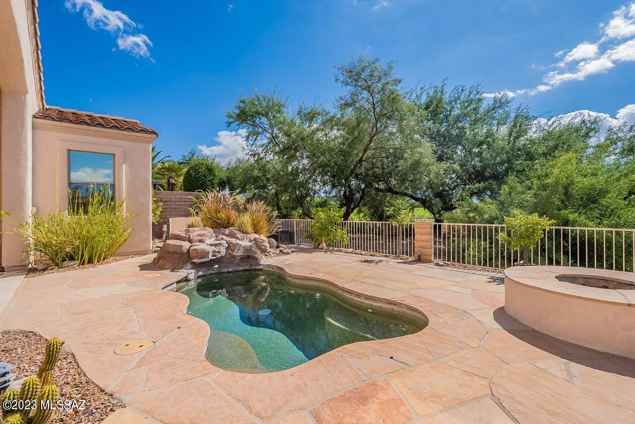 Sabino Hills (1-70) - Residential