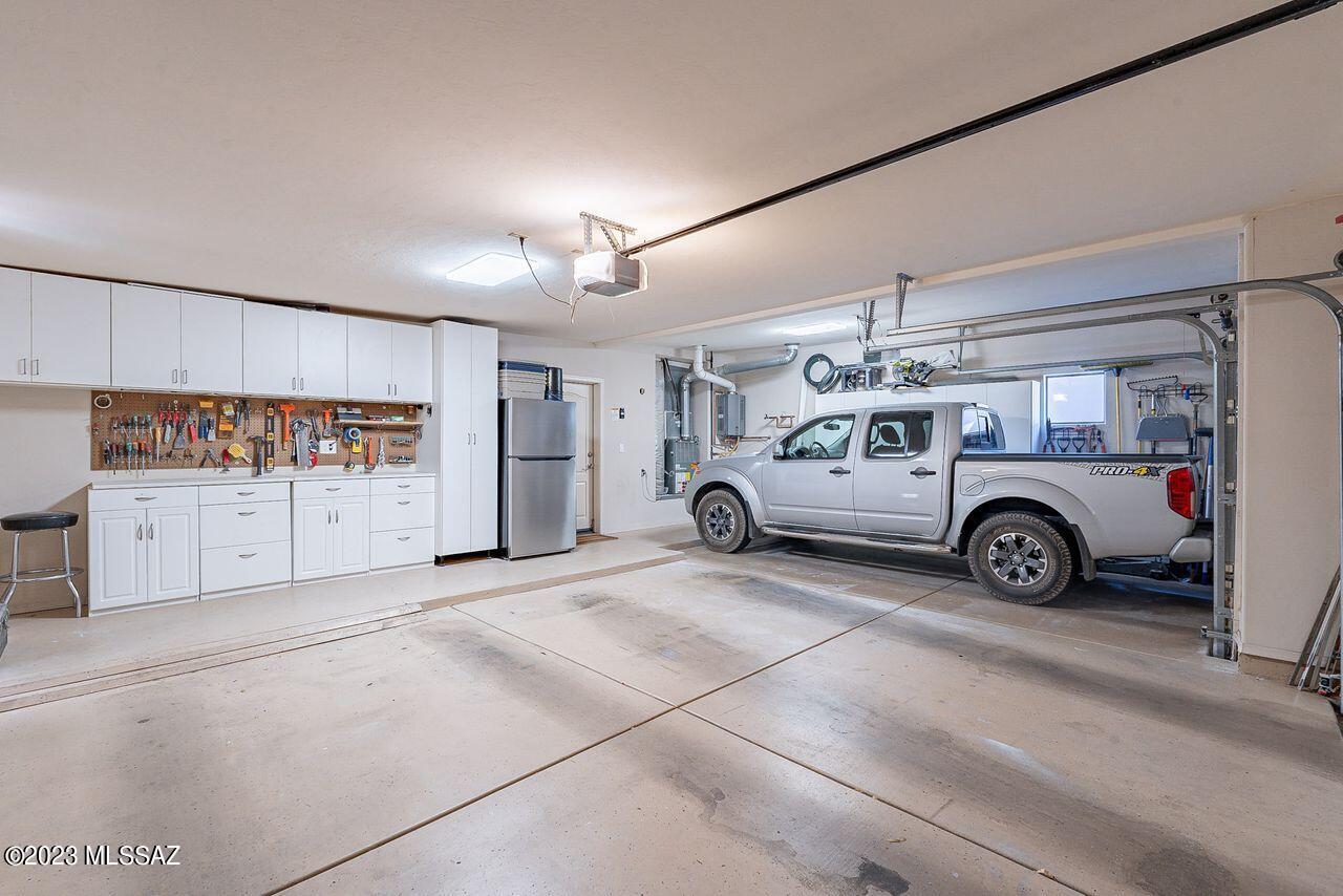 Sabino Hills (1-70) - Residential