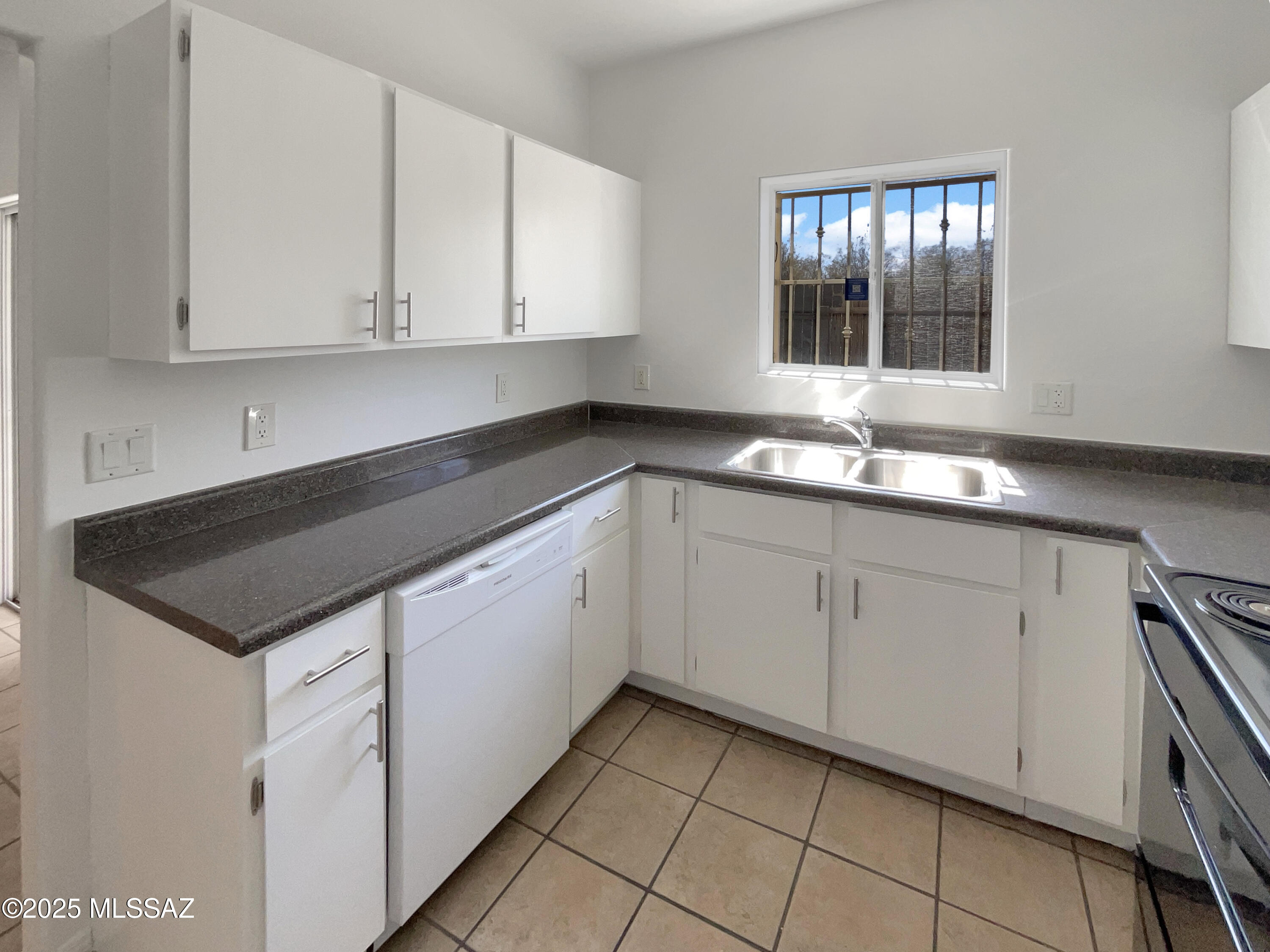 Kennedy Park Twnhss (1-125) - Residential