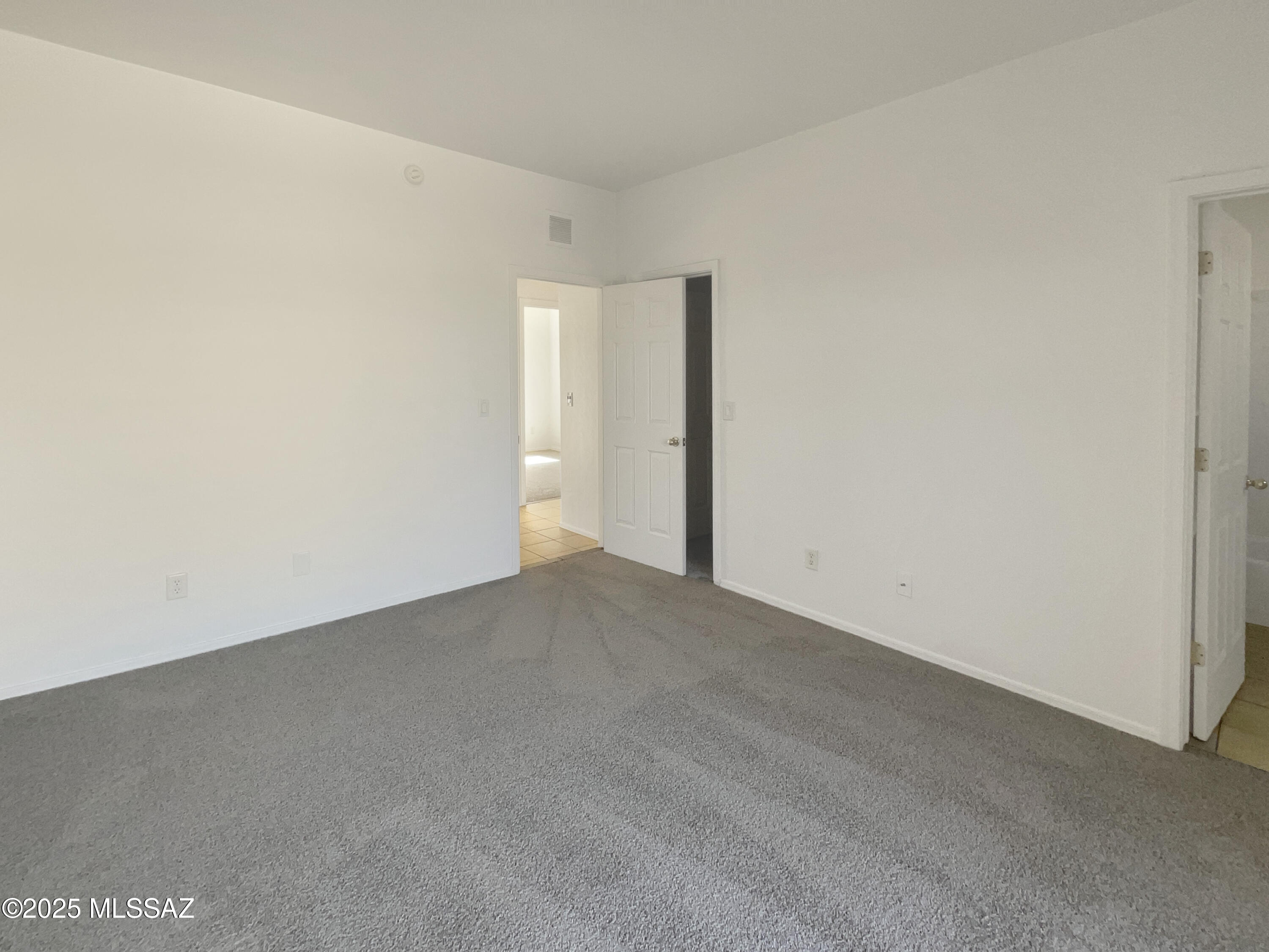 Kennedy Park Twnhss (1-125) - Residential