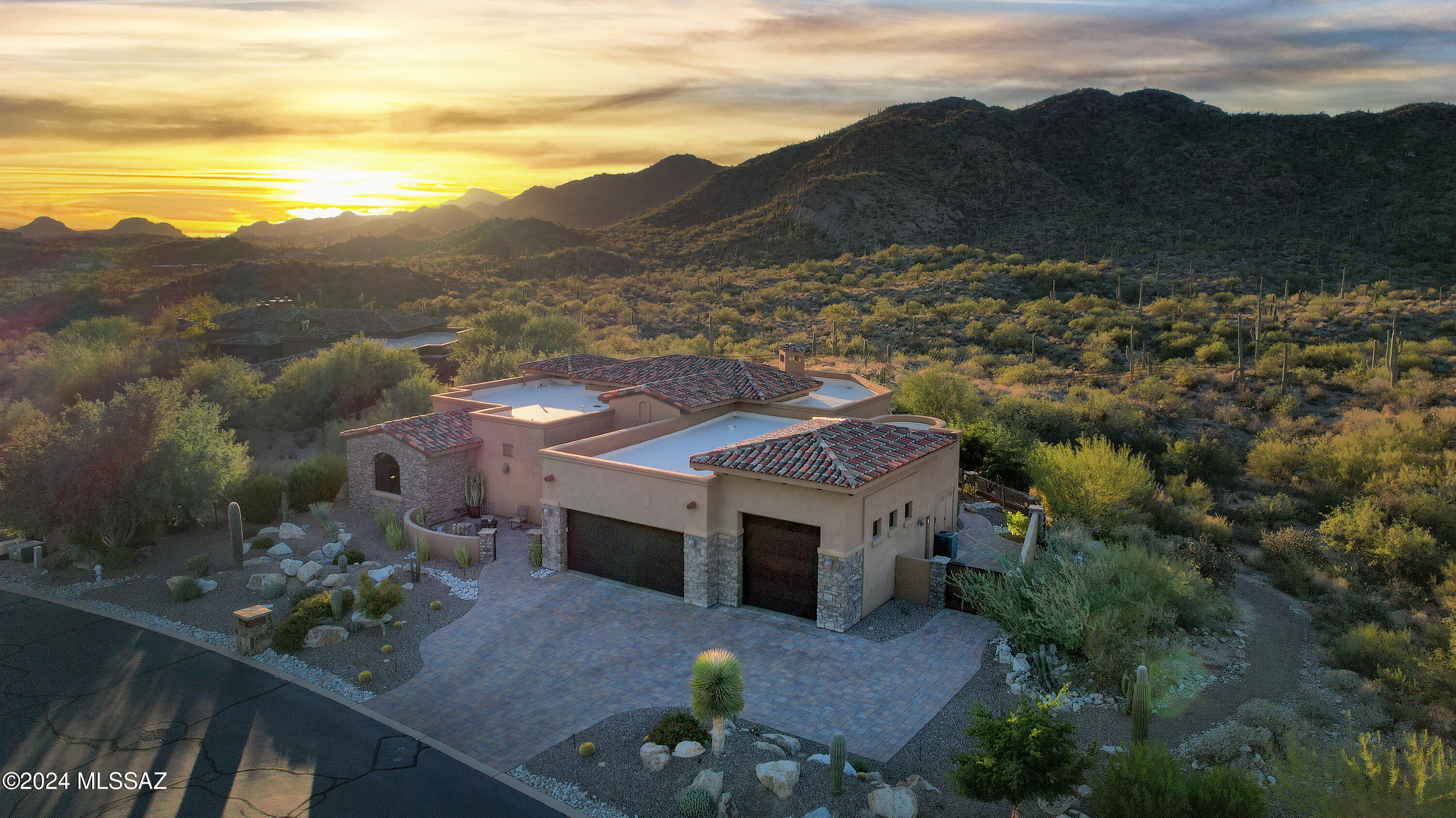 Stone Canyon III - Residential