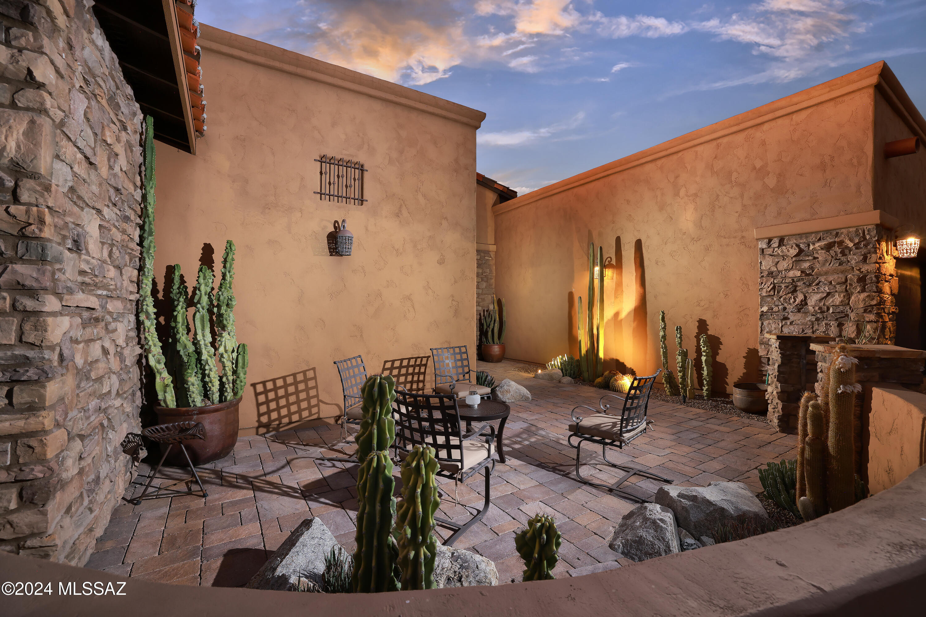 Stone Canyon III - Residential