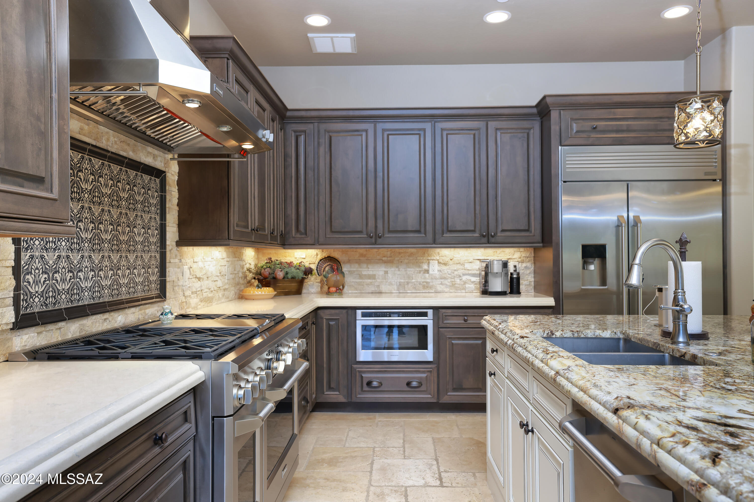Stone Canyon III - Residential