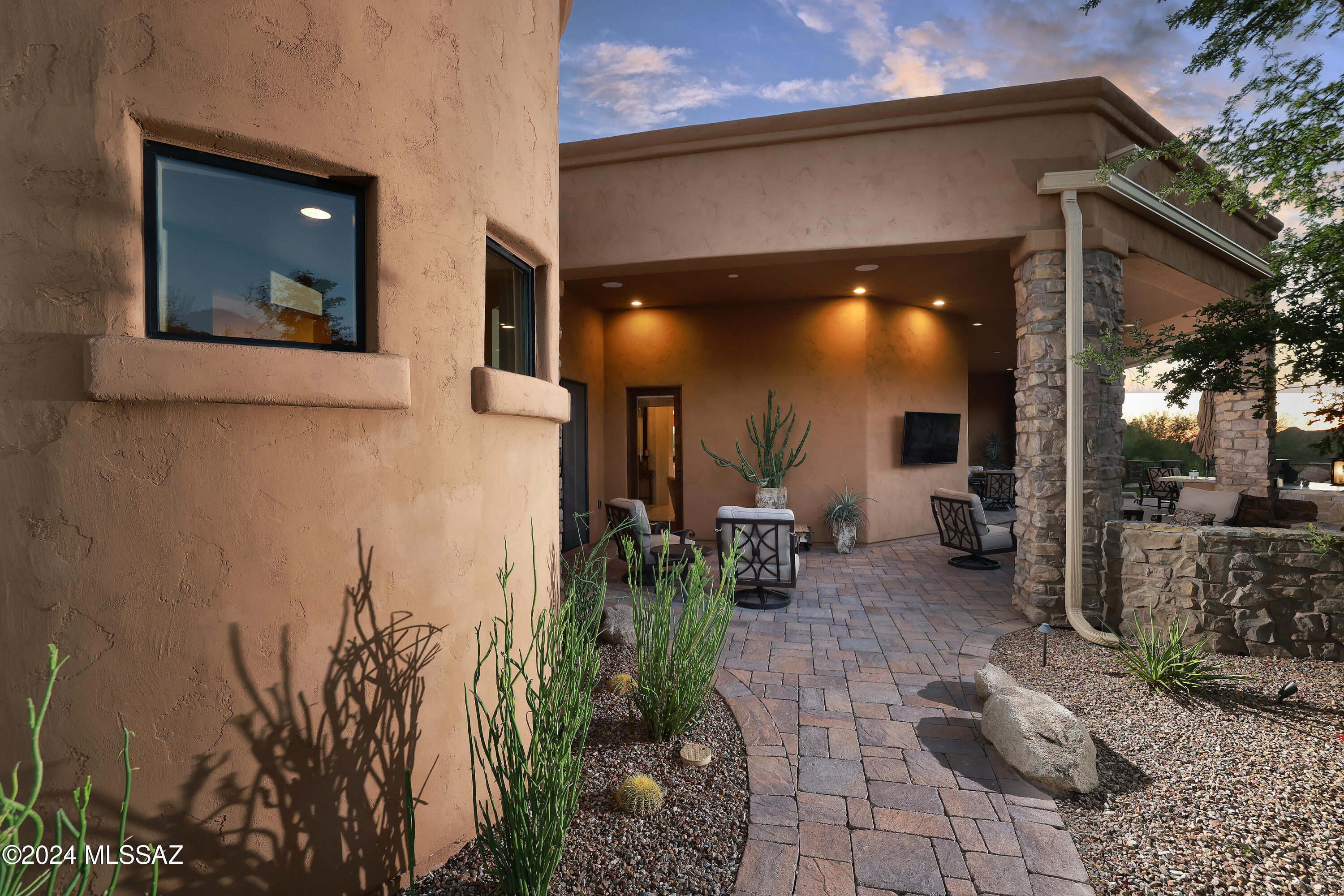 Stone Canyon III - Residential