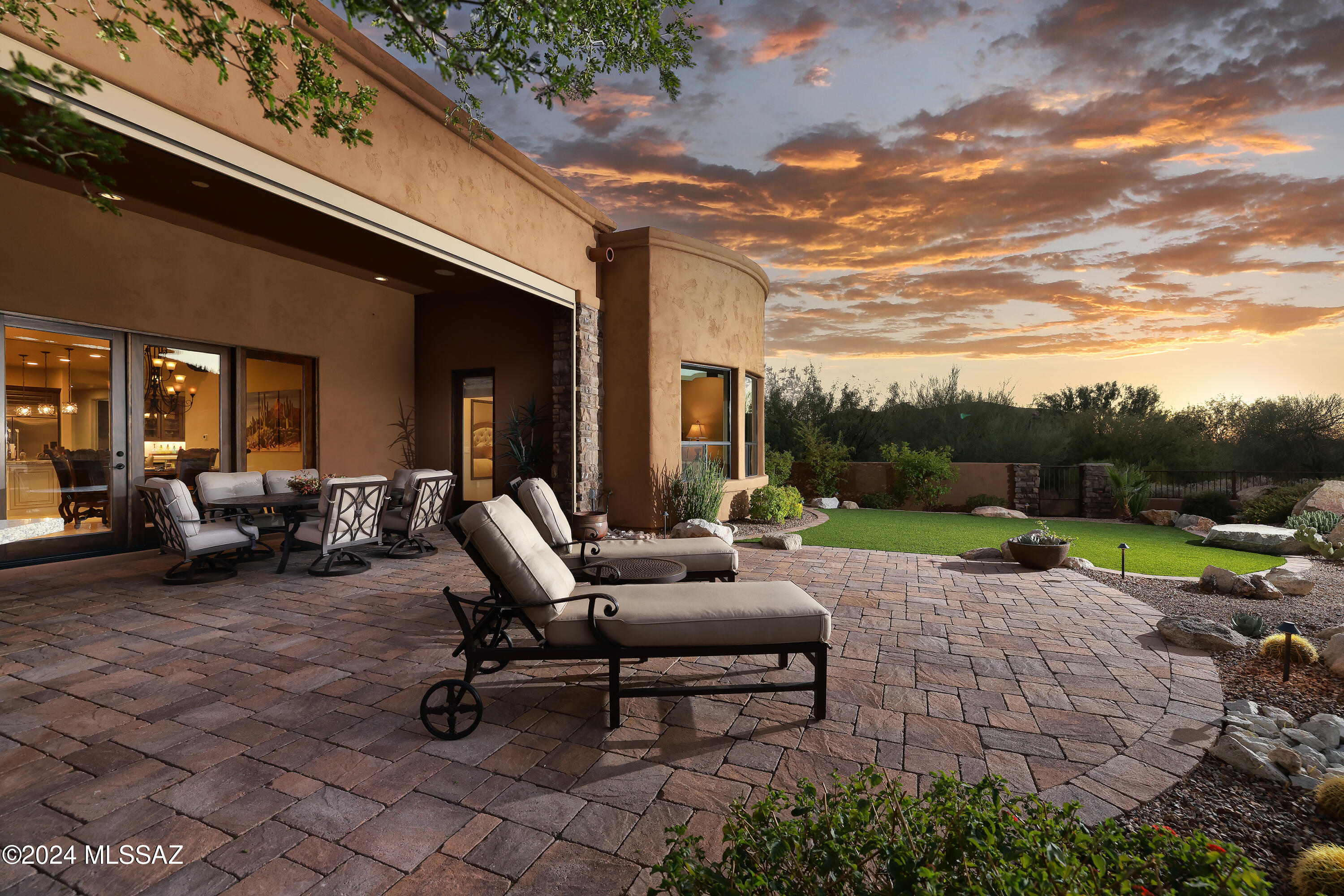 Stone Canyon III - Residential