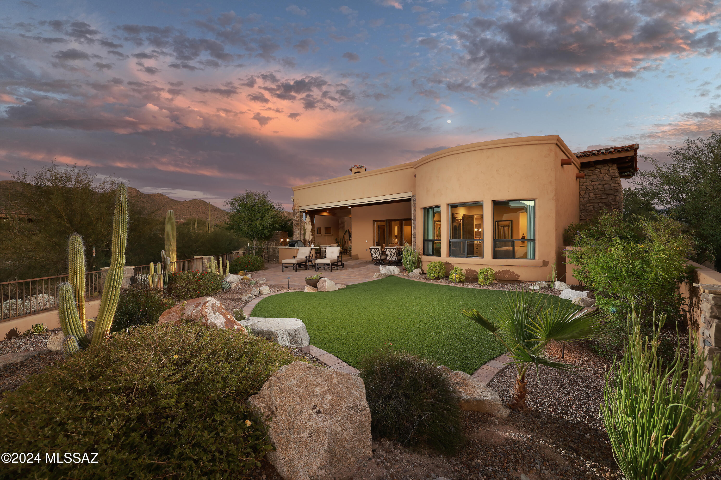 Stone Canyon III - Residential