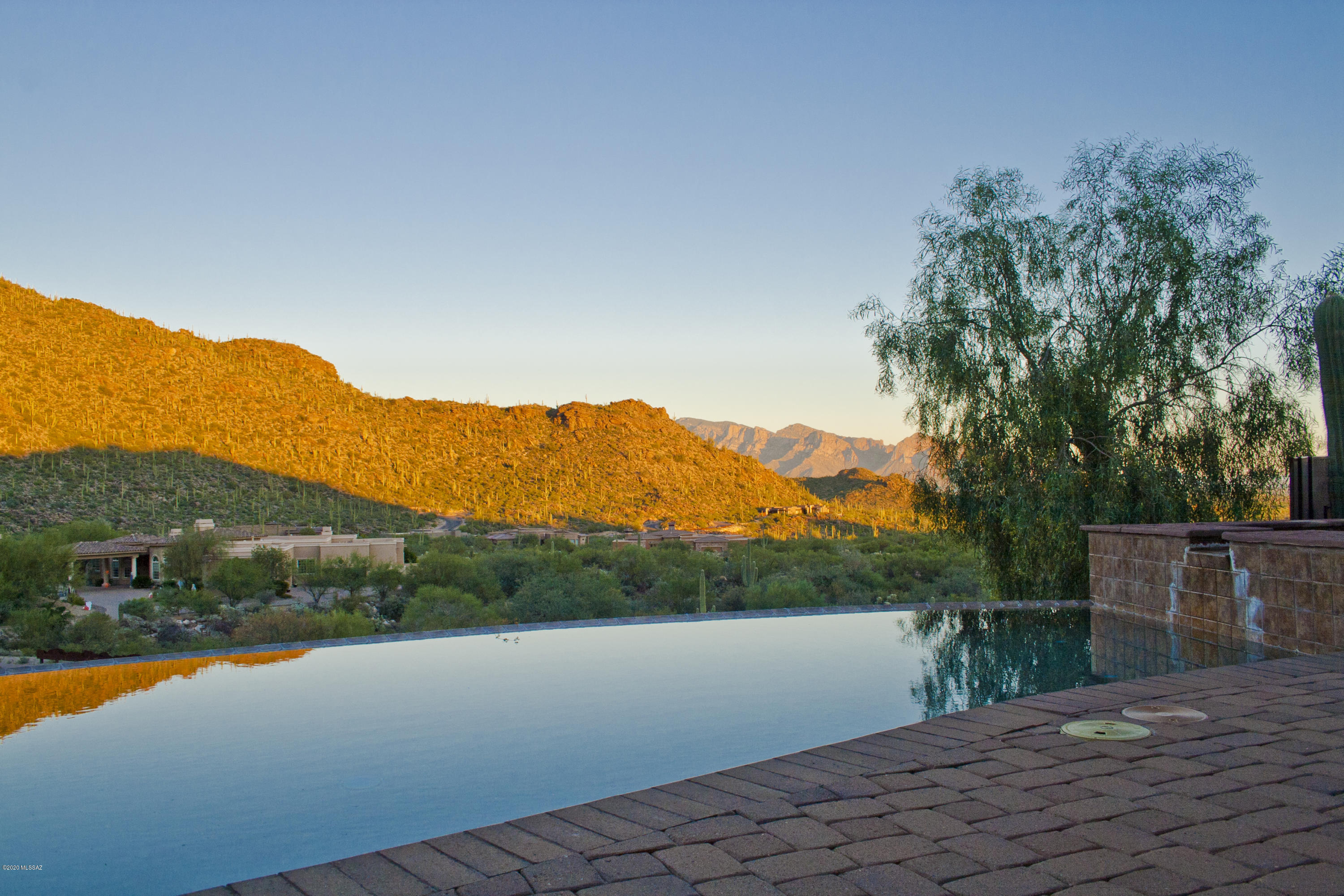 Canyon Pass At Dove Mountain - Residential