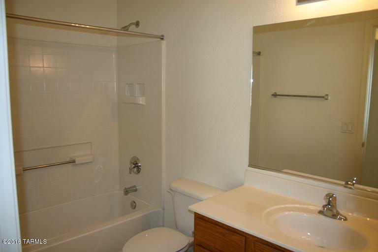 Lantana (1-23) - Residential Lease