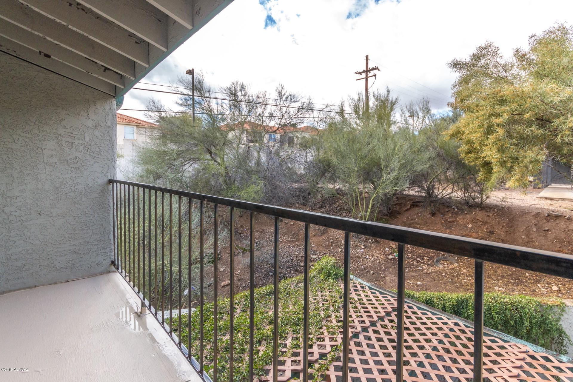 Haven Ridge Twnhss (32-128) - Residential