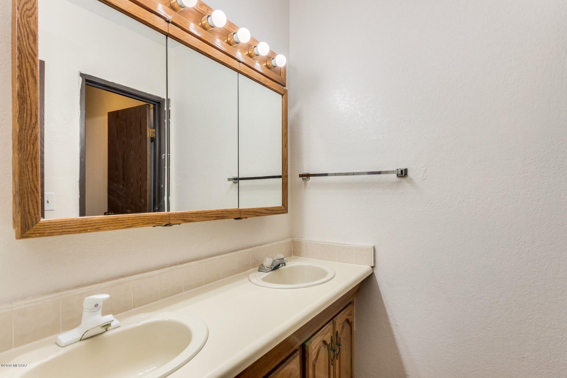 Haven Ridge Twnhss (32-128) - Residential