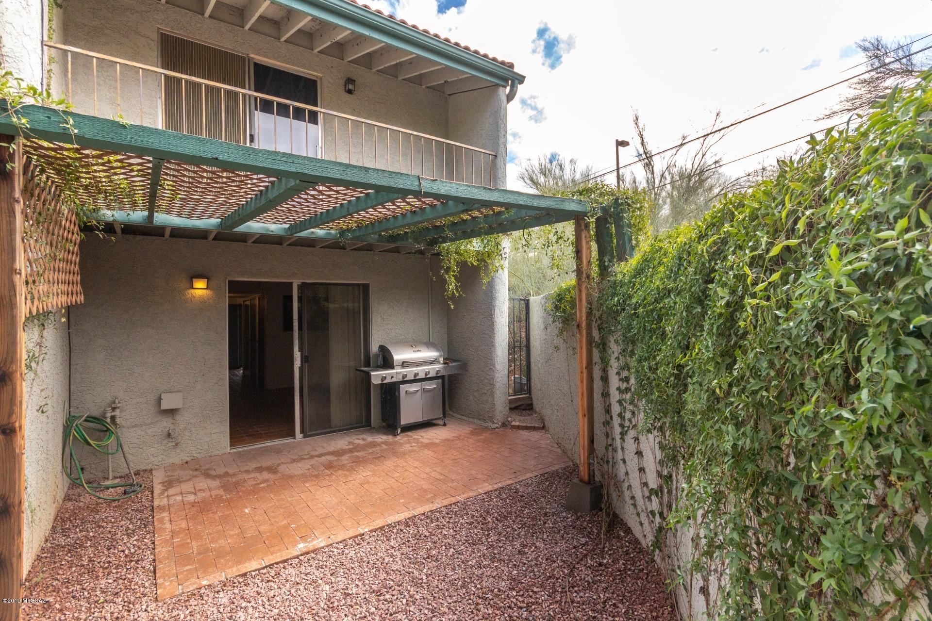 Haven Ridge Twnhss (32-128) - Residential