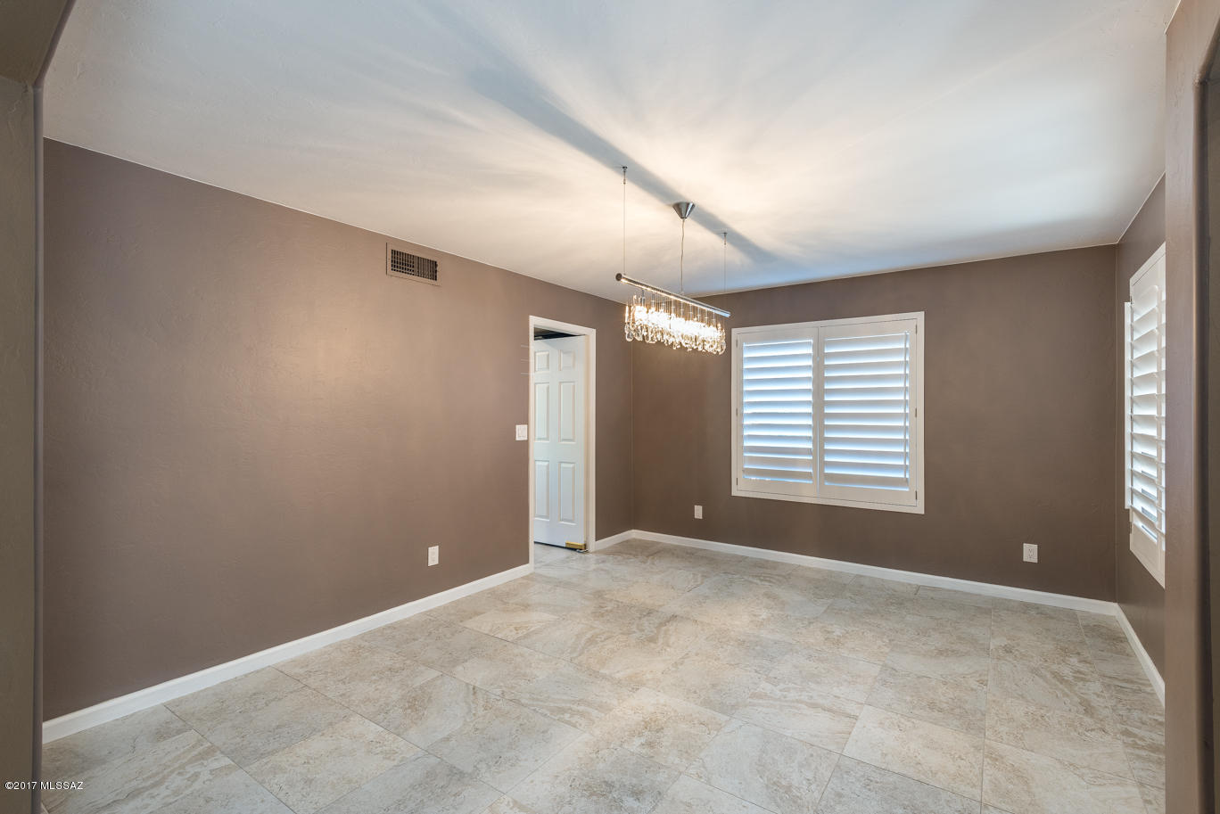 Shadows @ Sabino (1-103) - Residential