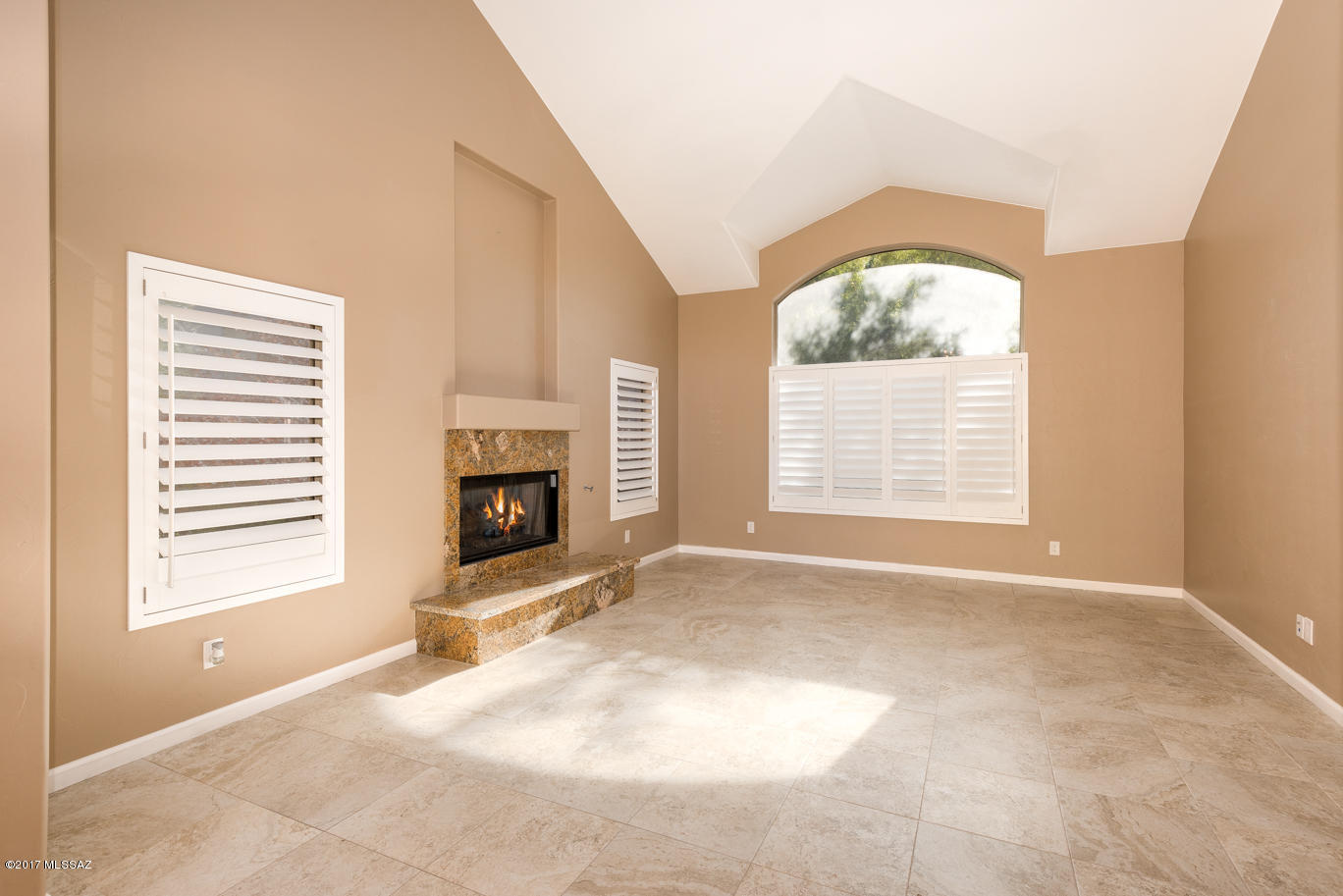 Shadows @ Sabino (1-103) - Residential