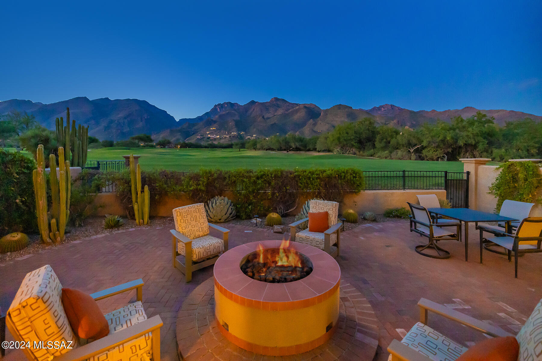 Ventana Canyon Golf Villas - Residential