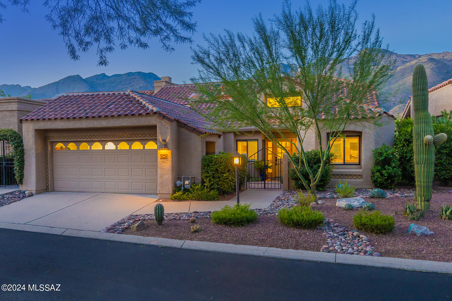 Ventana Canyon Golf Villas - Residential