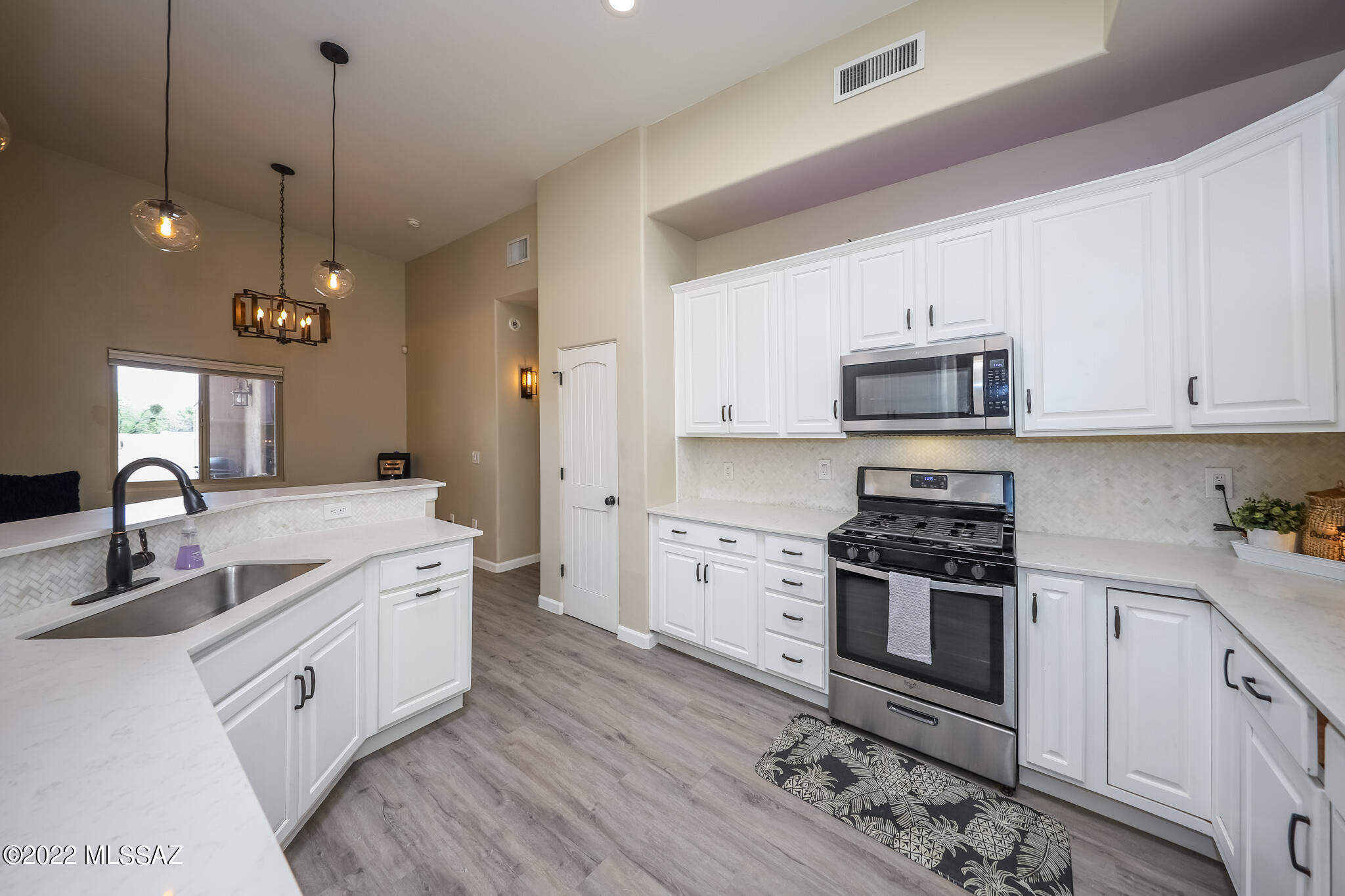 Snyder Canyon Estates (1-20) - Residential