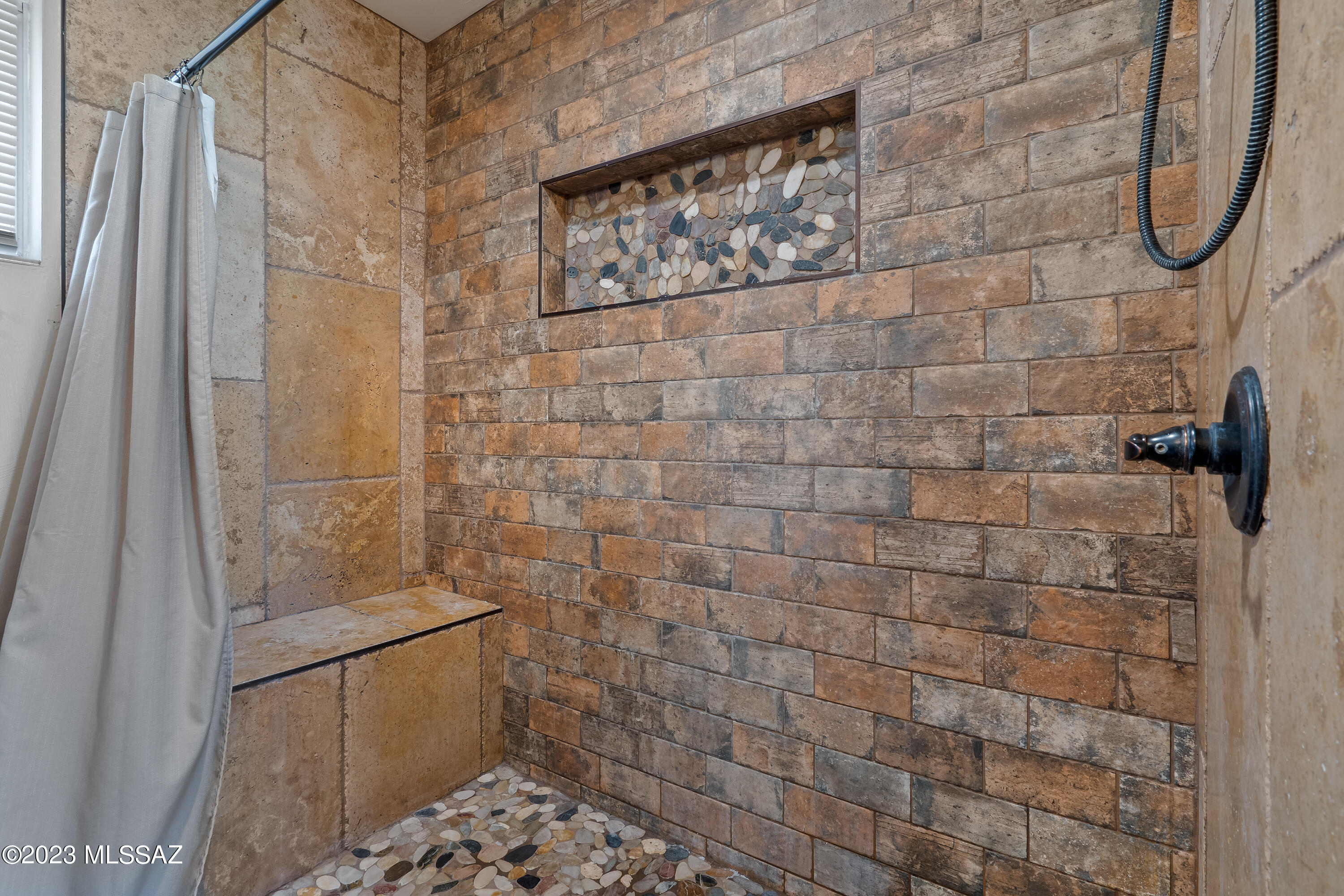 Hidden Valley (52-127) - Residential