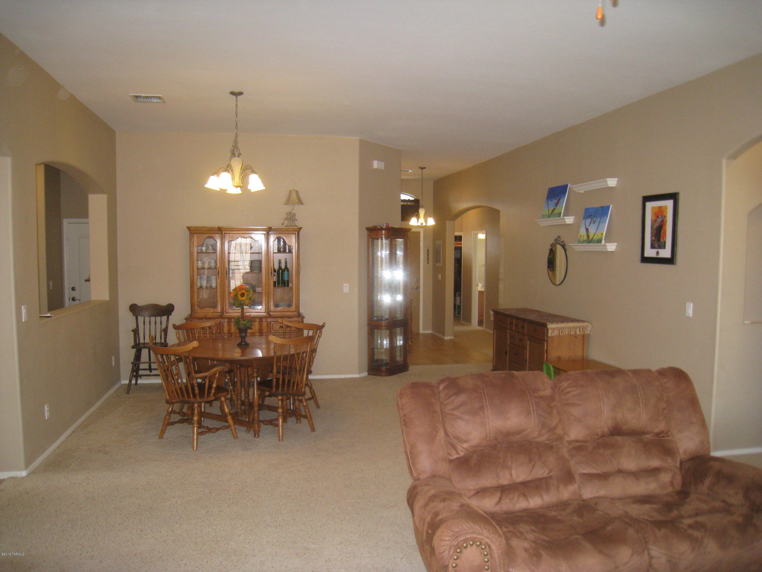 Black Horse (1-411) - Residential