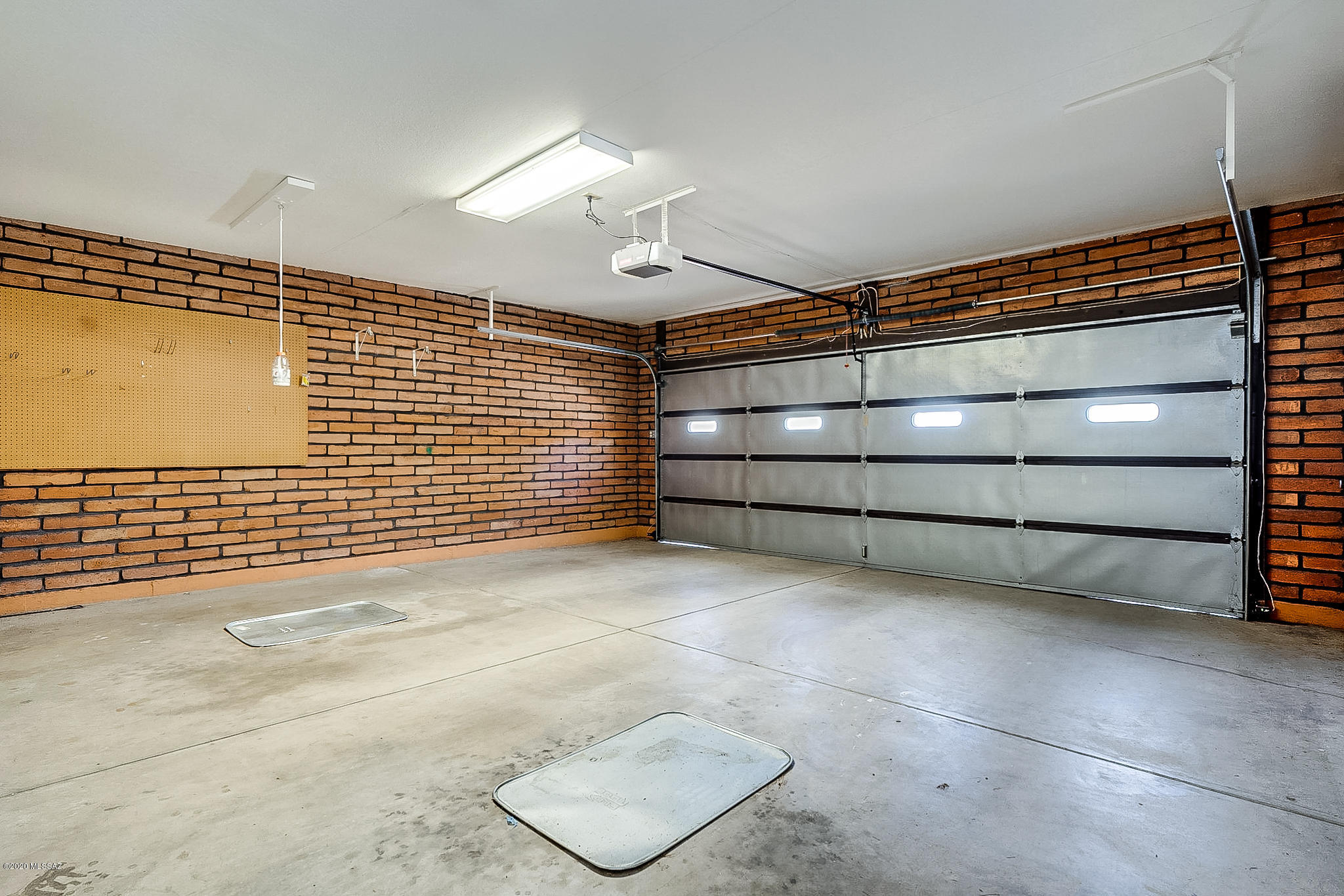 Sabino Vista Knolls (61-135) - Residential