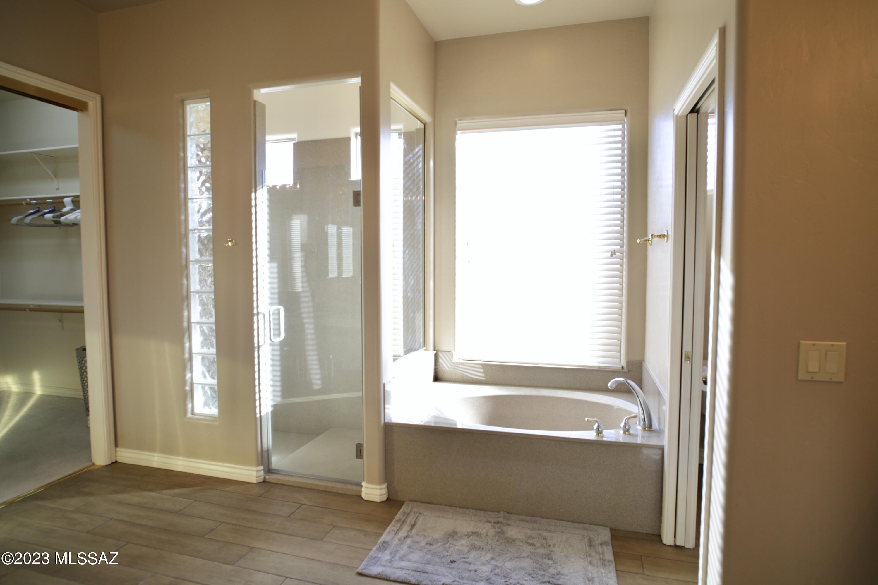 Tangerine Heights (1-80) - Residential Lease
