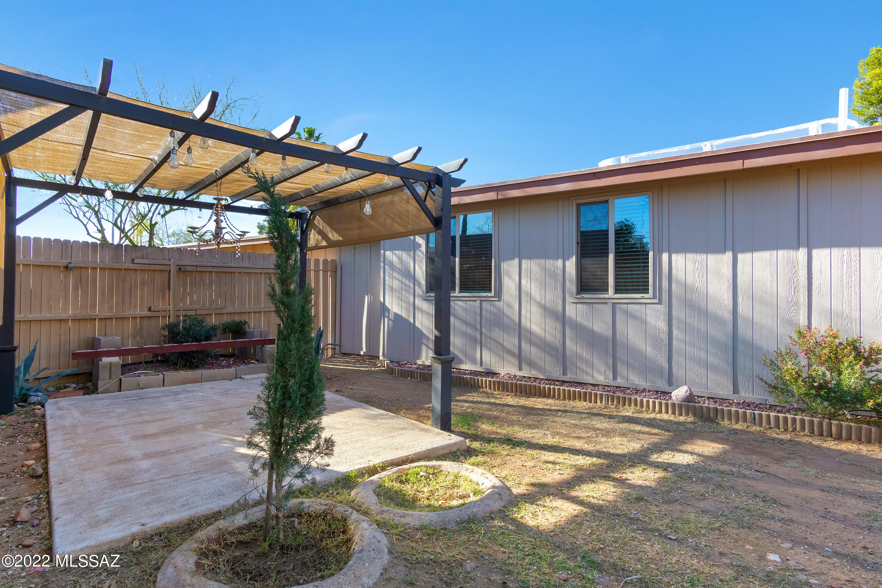 Kingston Knolls Terrace - Residential