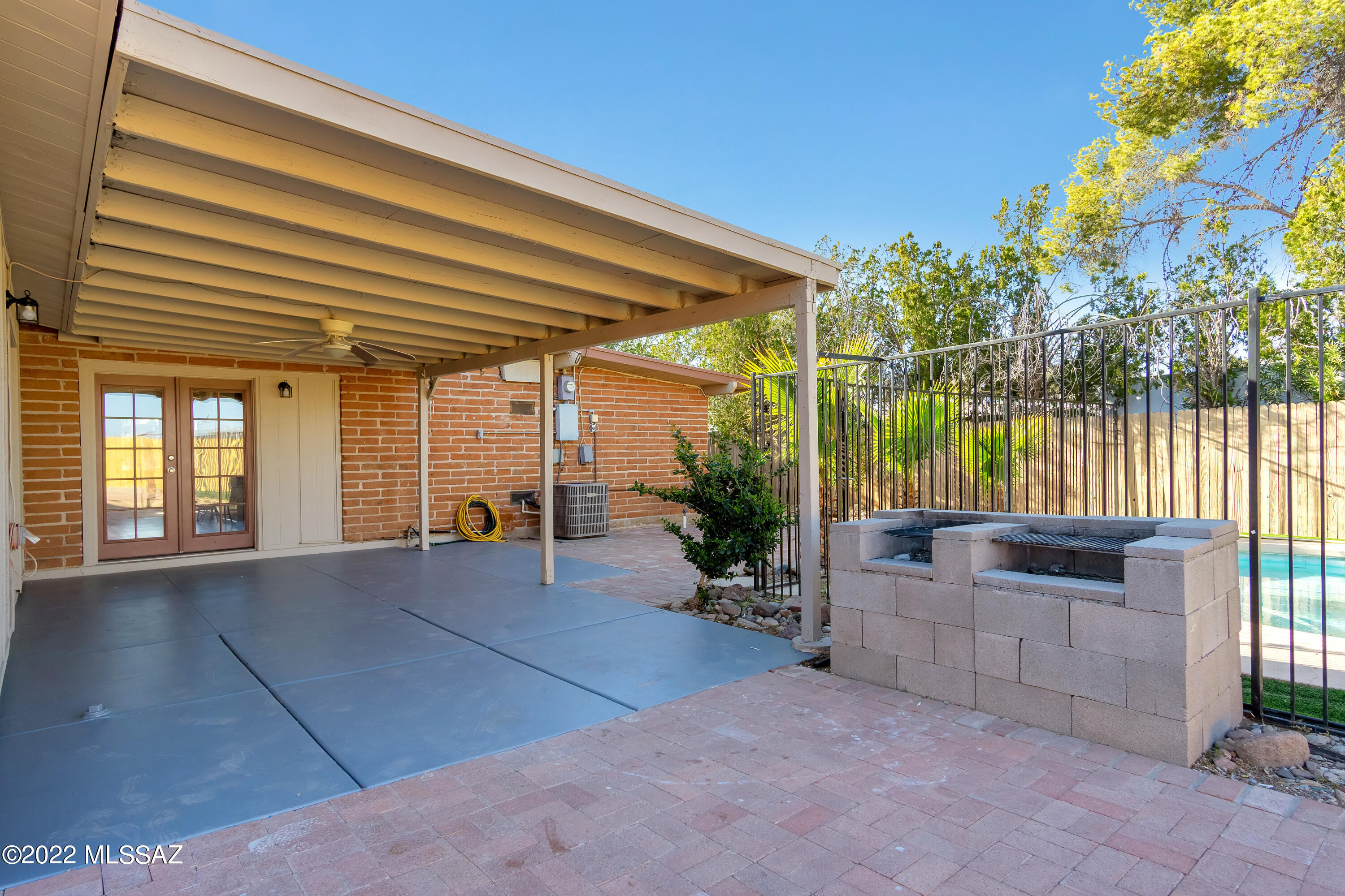 Kingston Knolls Terrace - Residential