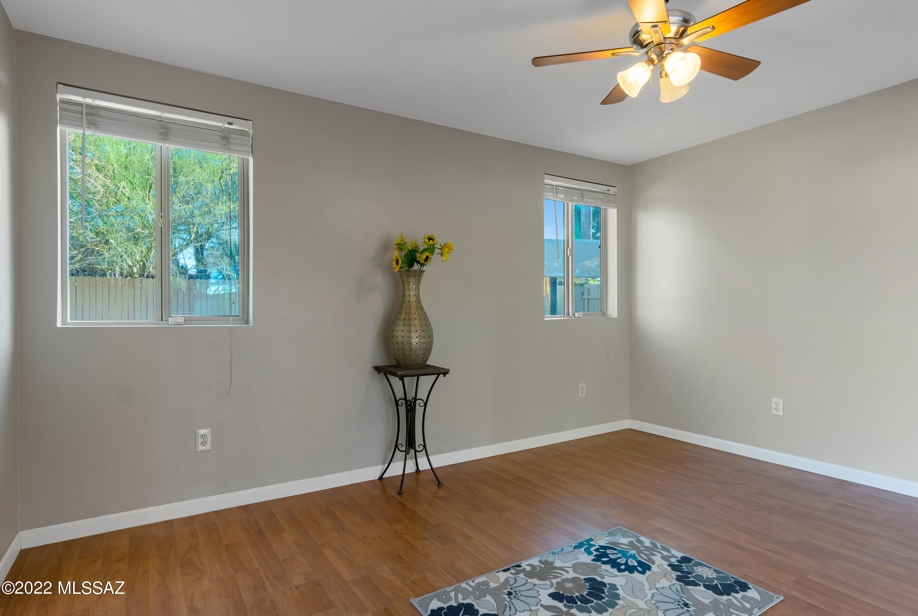 Kingston Knolls Terrace - Residential