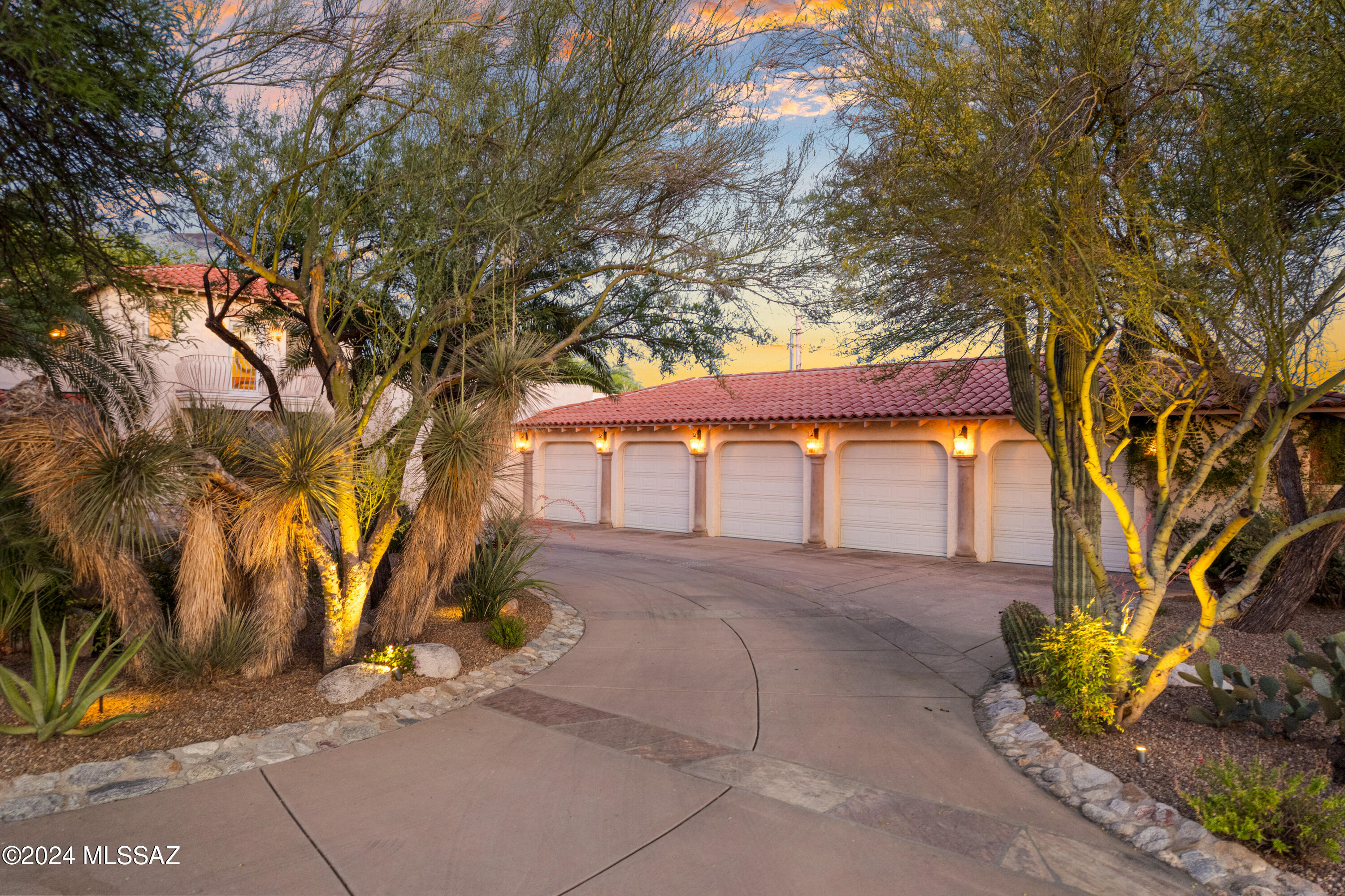 5970 N Genematas Drive