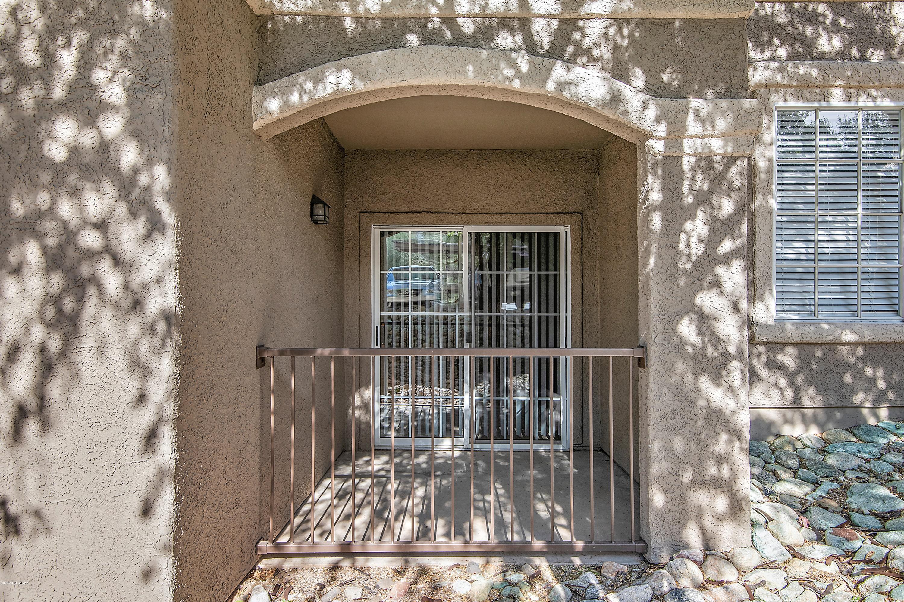 The Boulders at La Reserve Condominiums - Residential