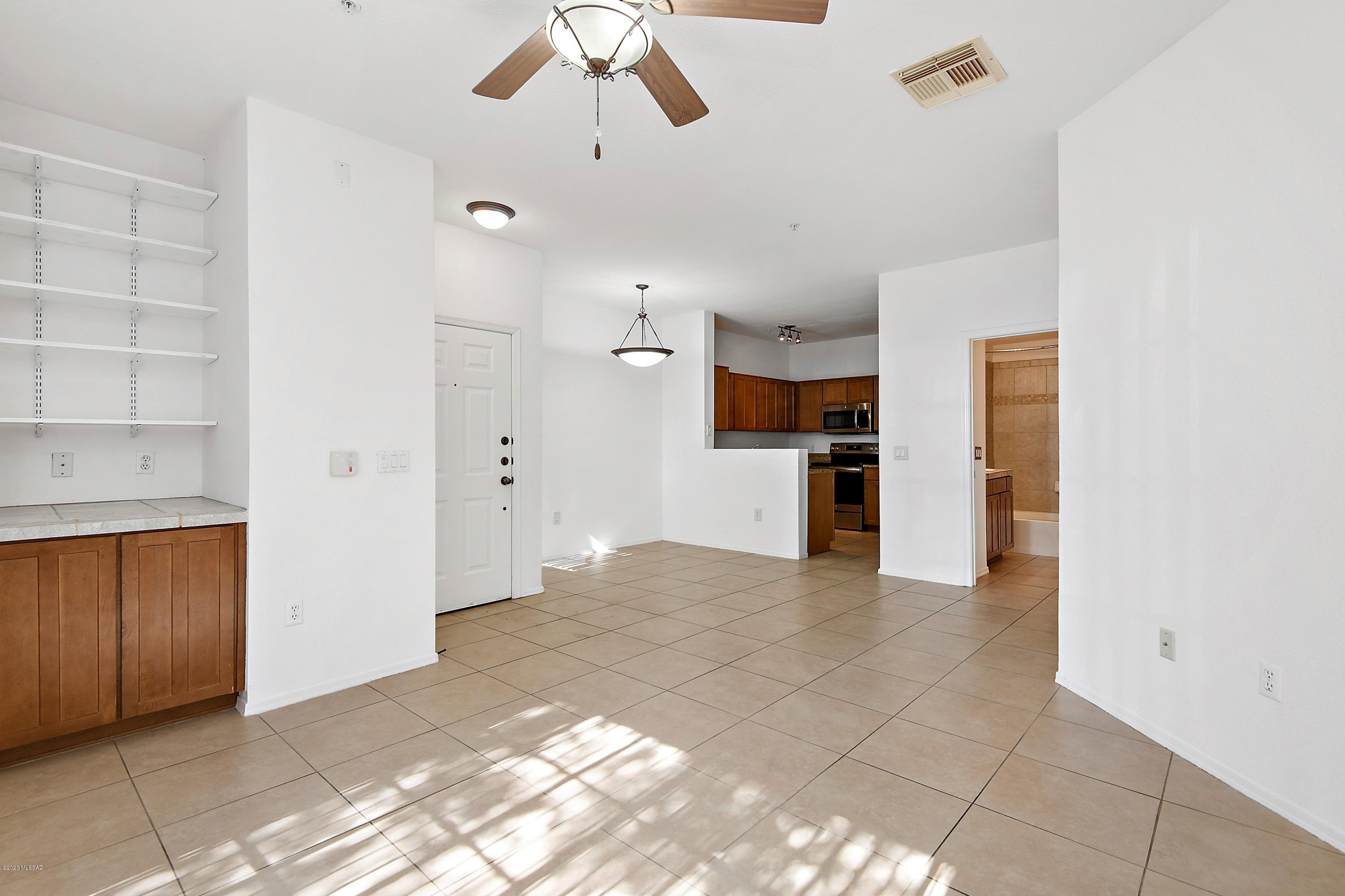 The Boulders at La Reserve Condominiums - Residential