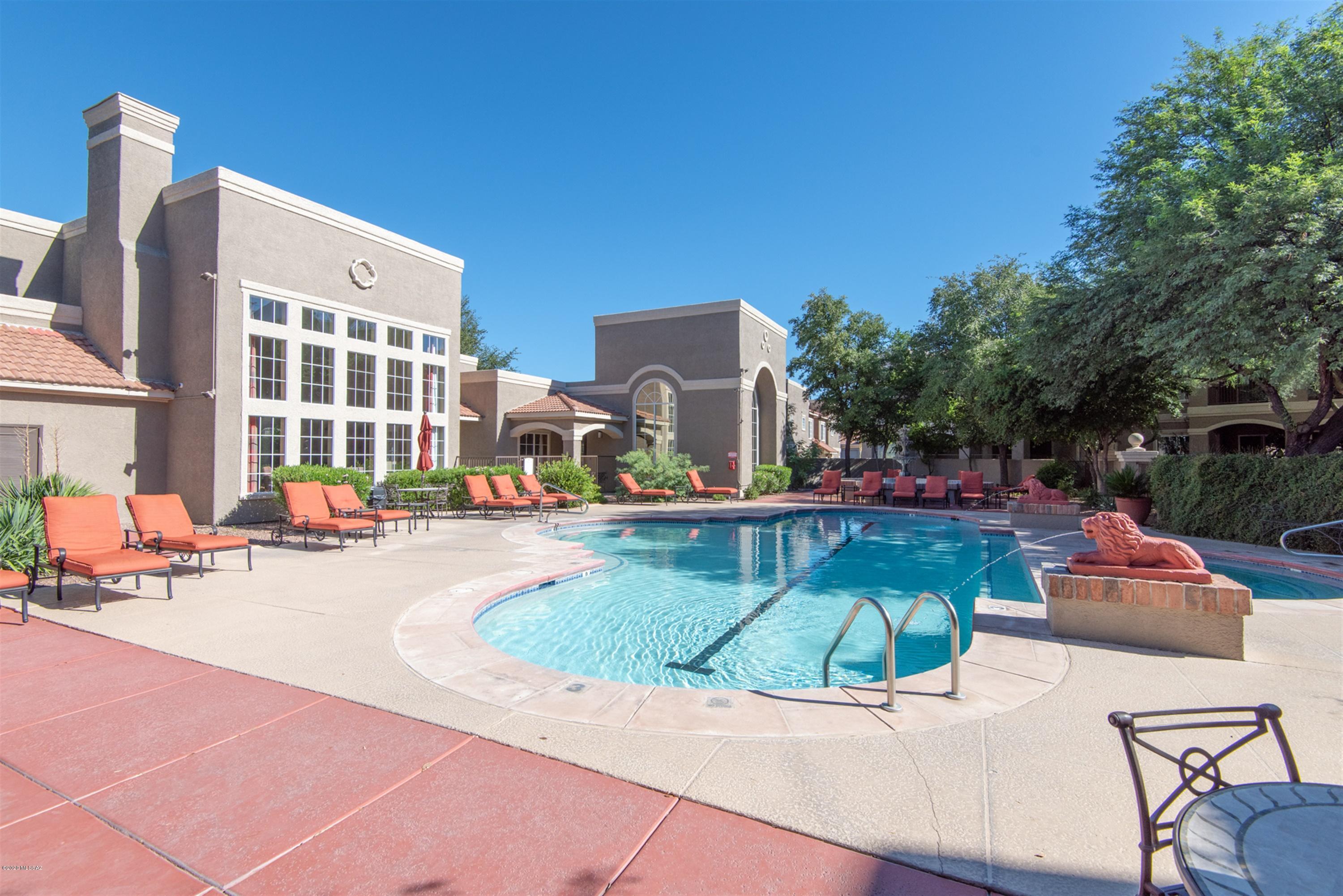 The Boulders at La Reserve Condominiums - Residential