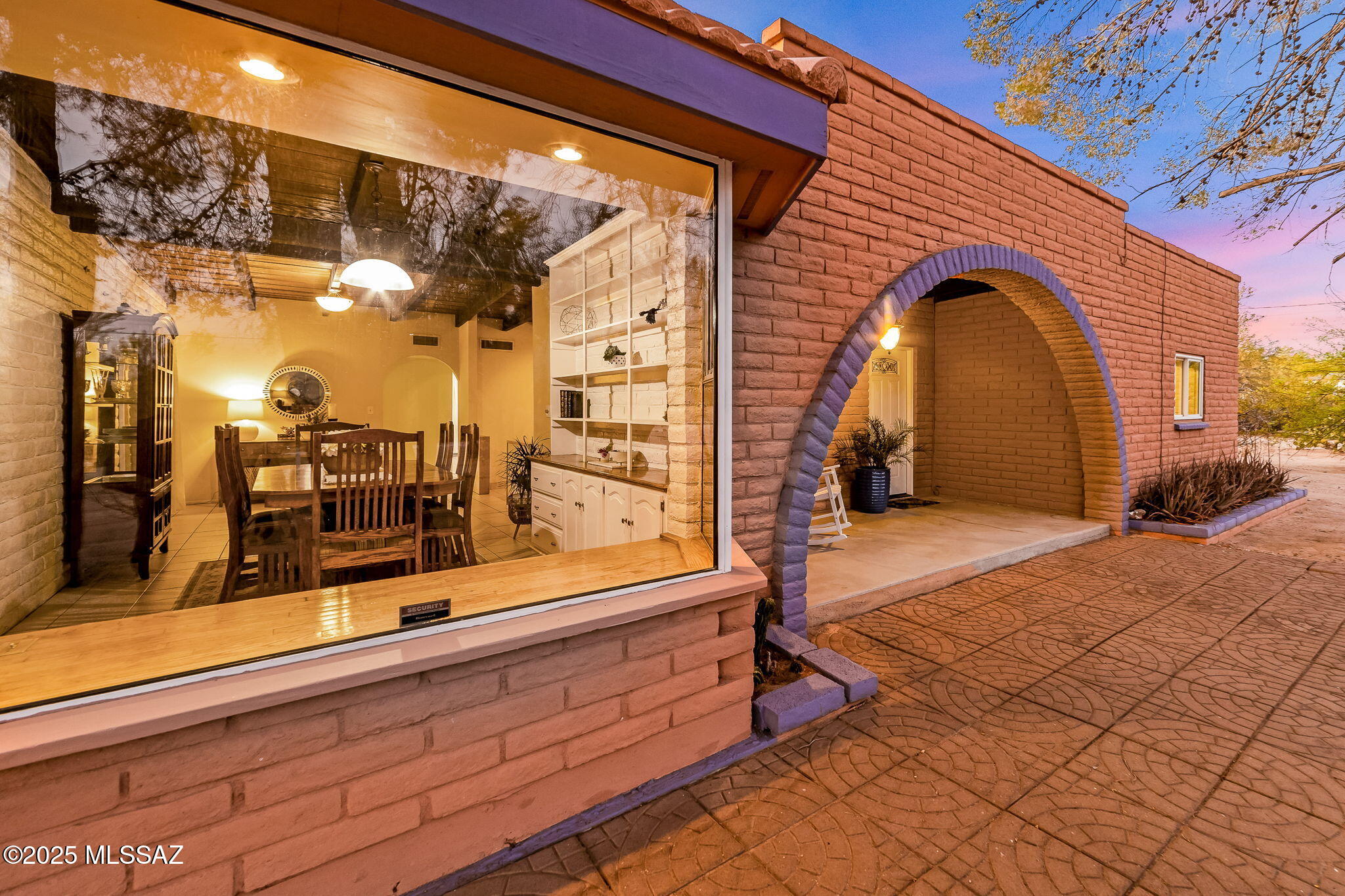 6070 W Desert Marigold Lane