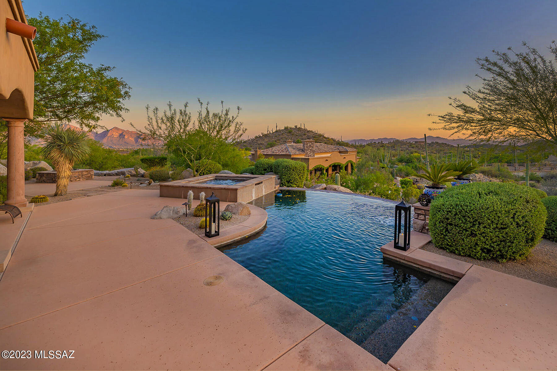 Stone Canyon III - Residential