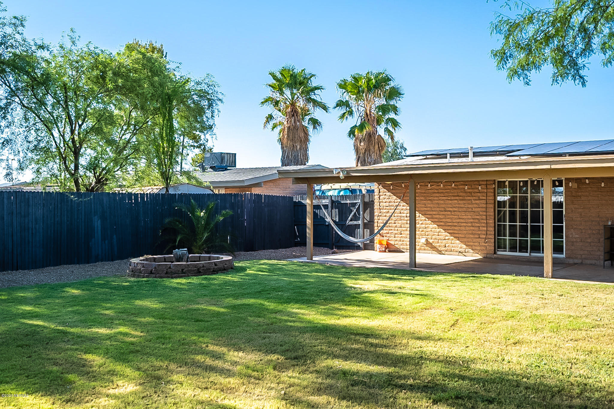 Casas Adobes Estates (448-465) - Residential Lease