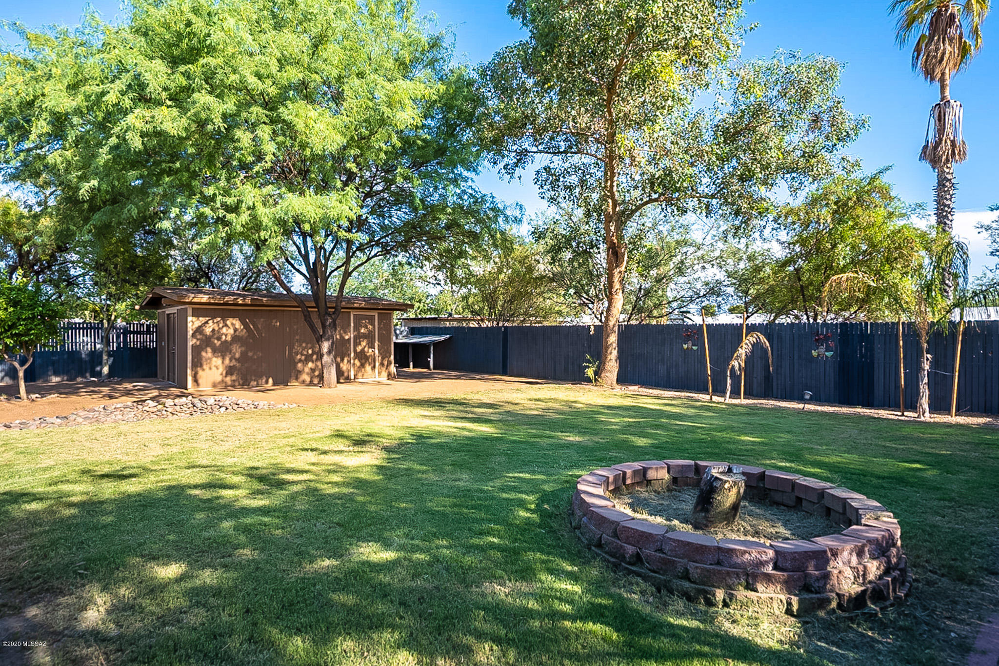 Casas Adobes Estates (448-465) - Residential Lease