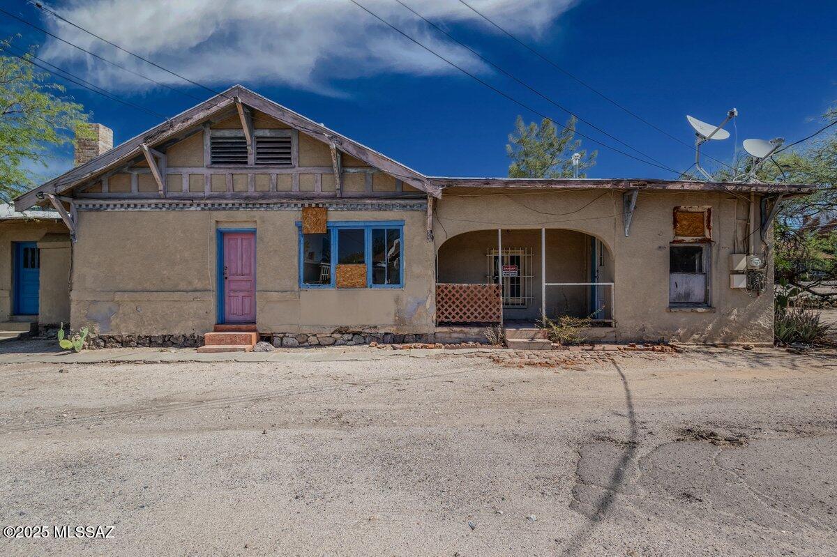 724 N 2nd Avenue