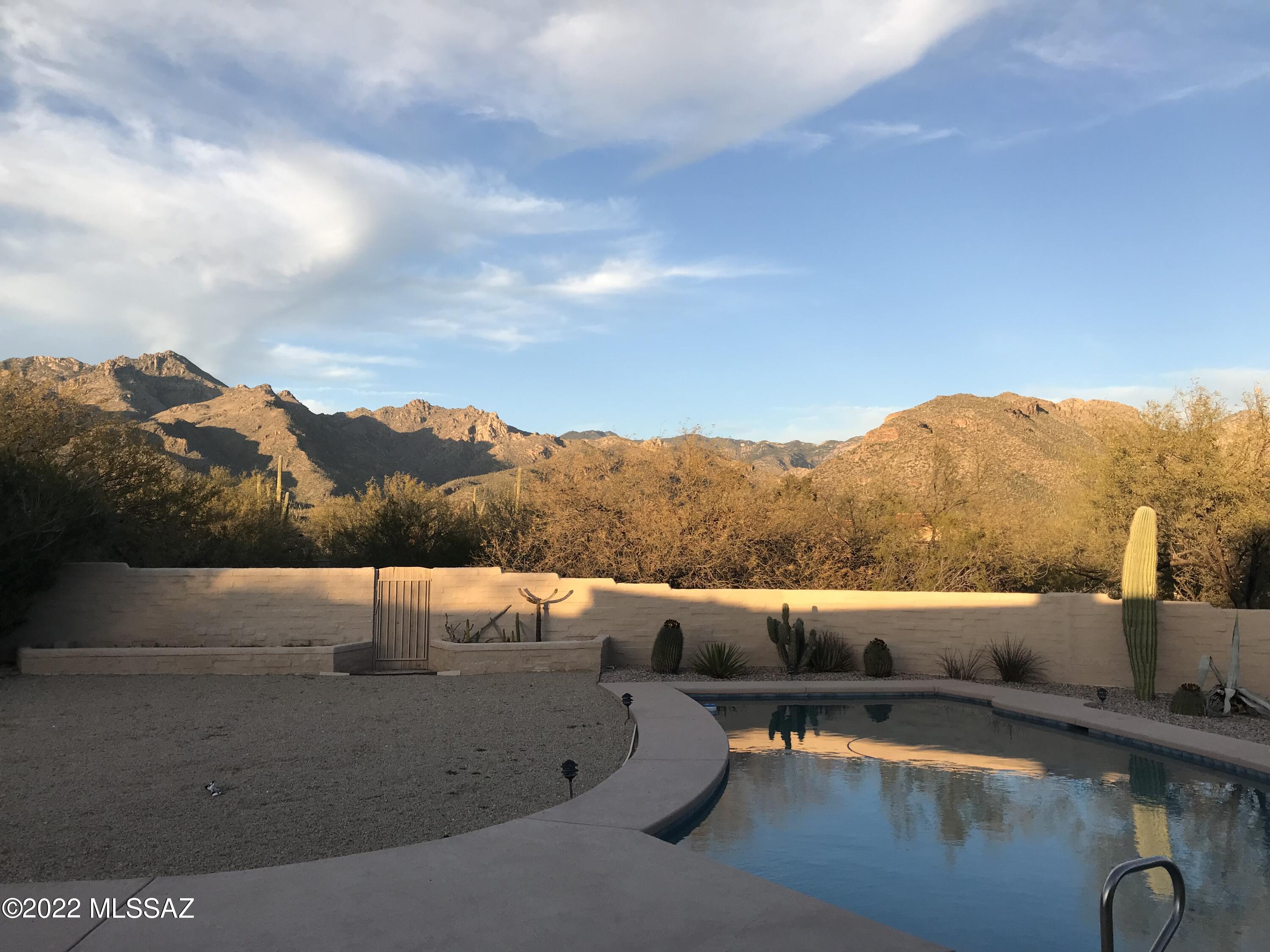Sabino Town And Country Estates (1-77) - Residential