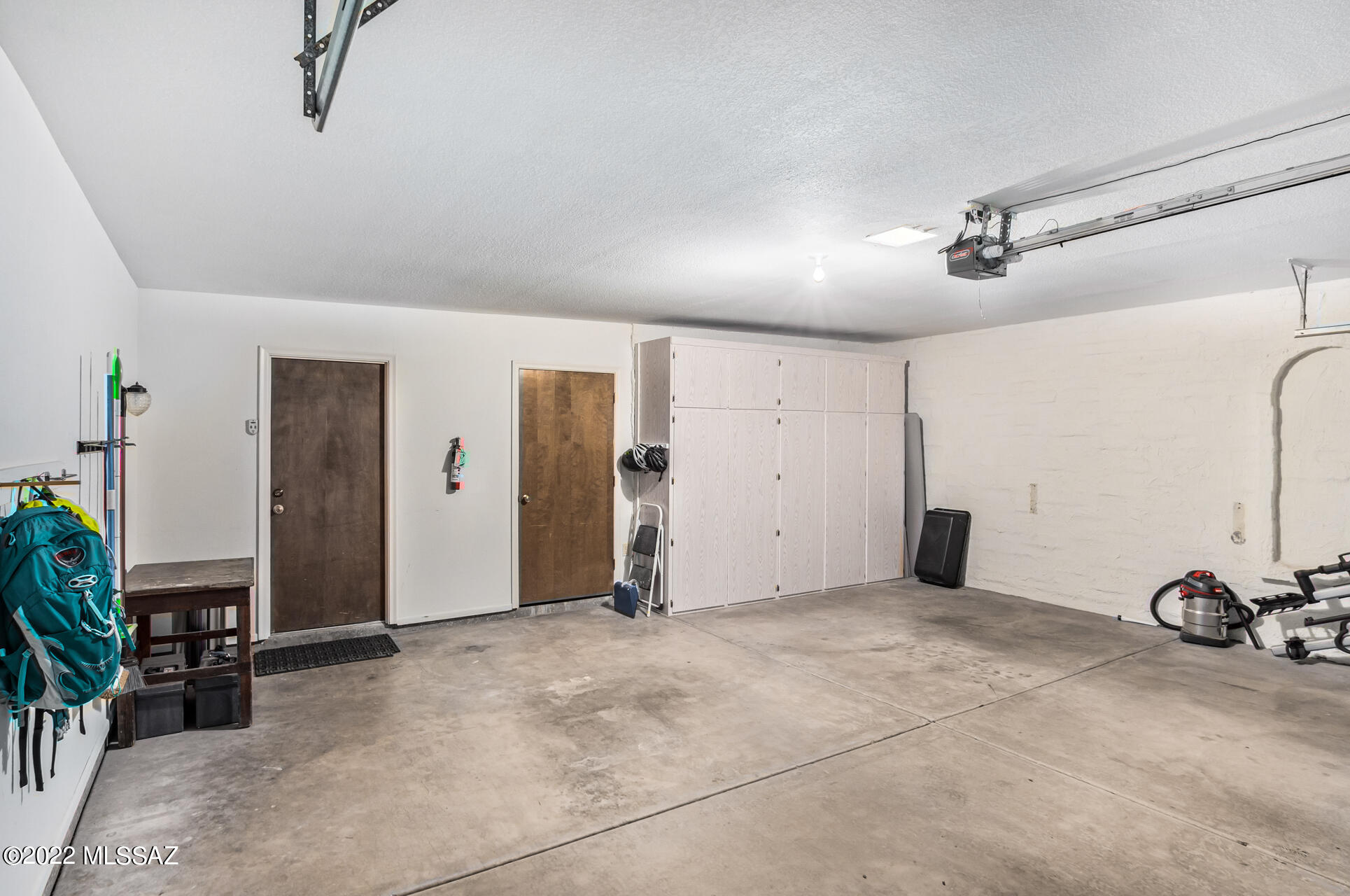 Sabino Town And Country Estates (1-77) - Residential