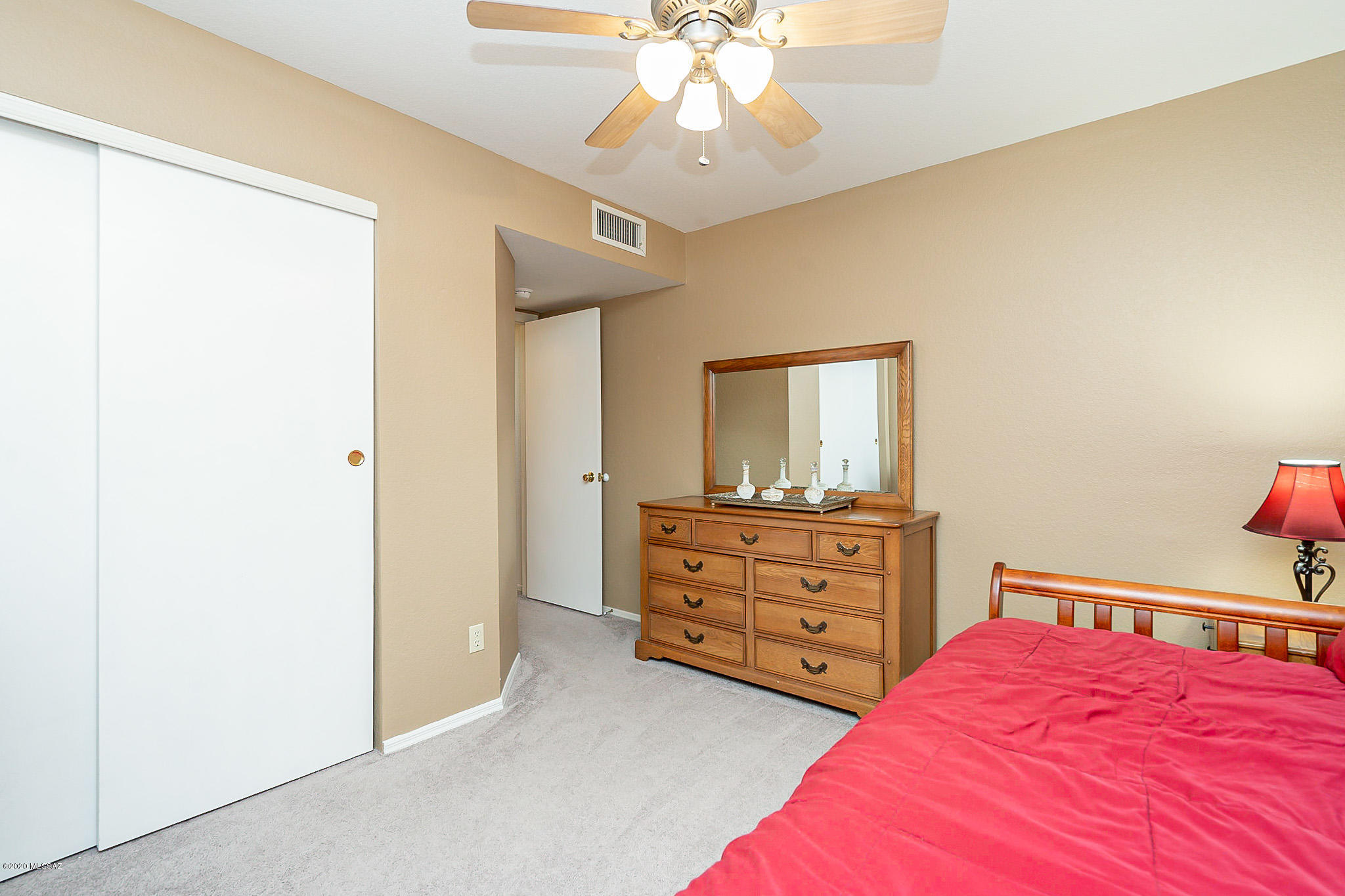 Country Club(1-221) - Residential