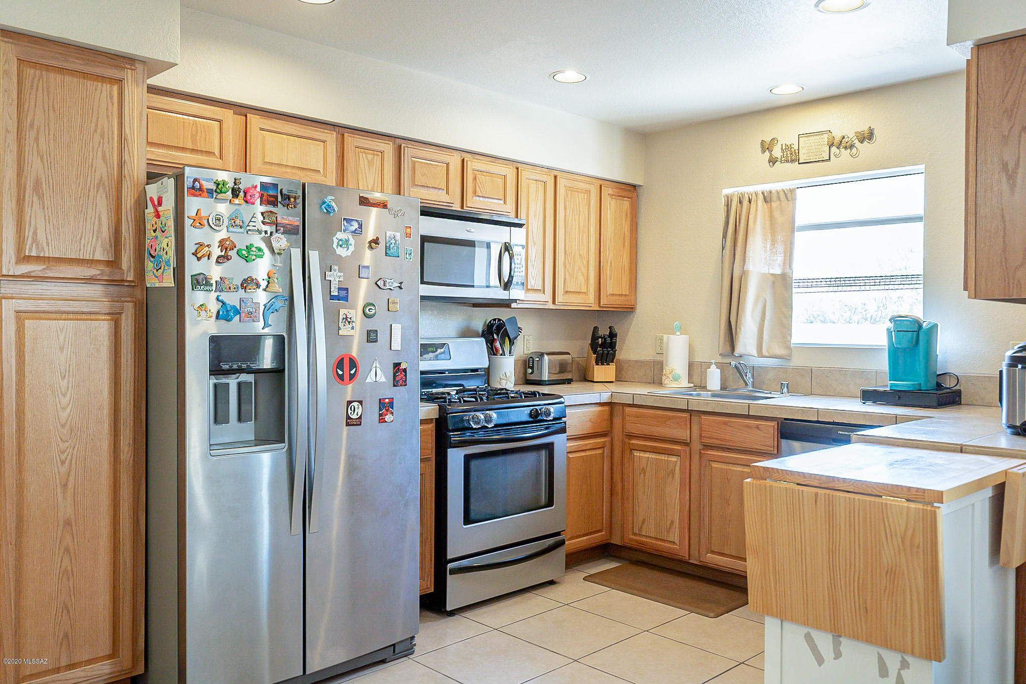 Country Club(1-221) - Residential