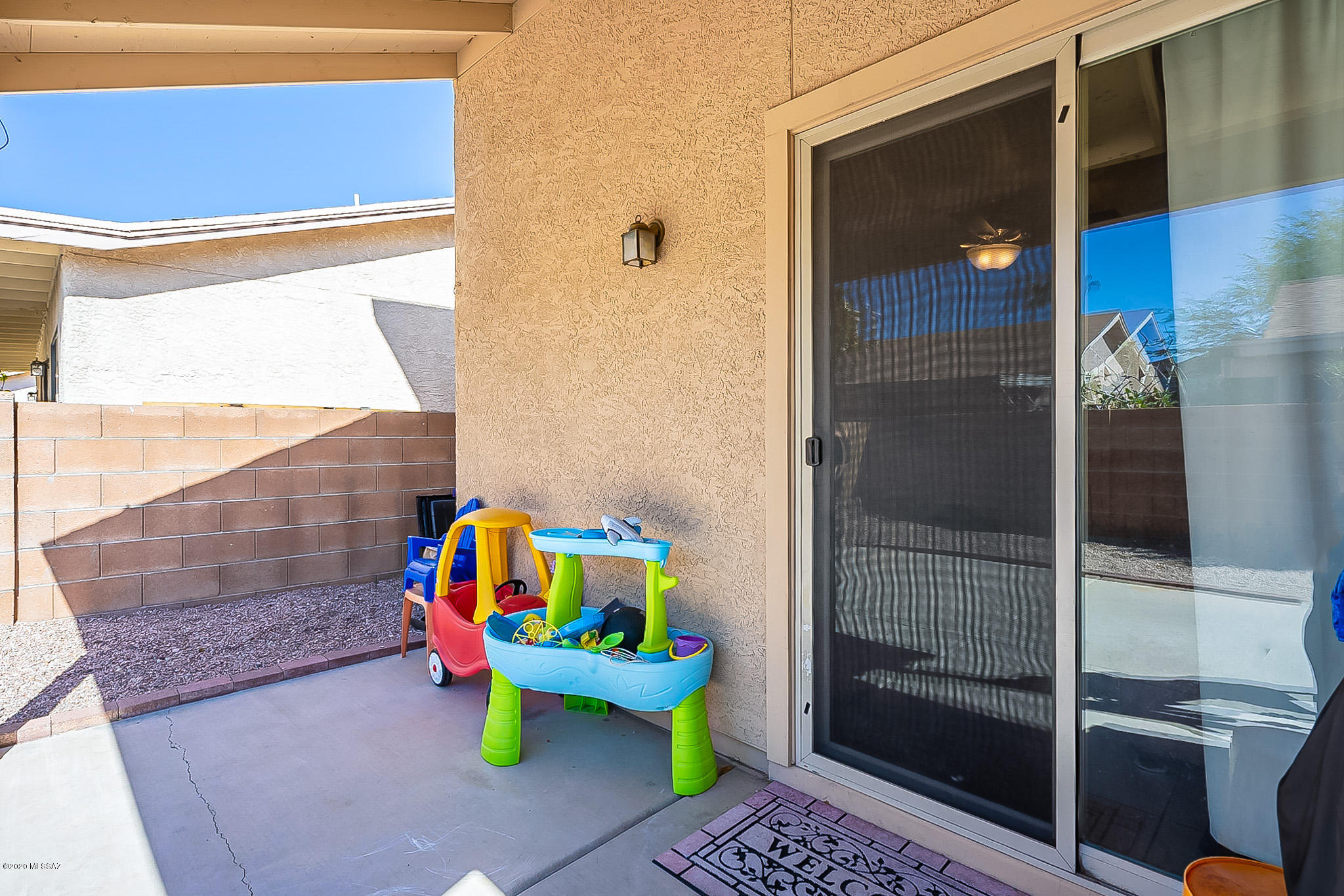 Country Club(1-221) - Residential