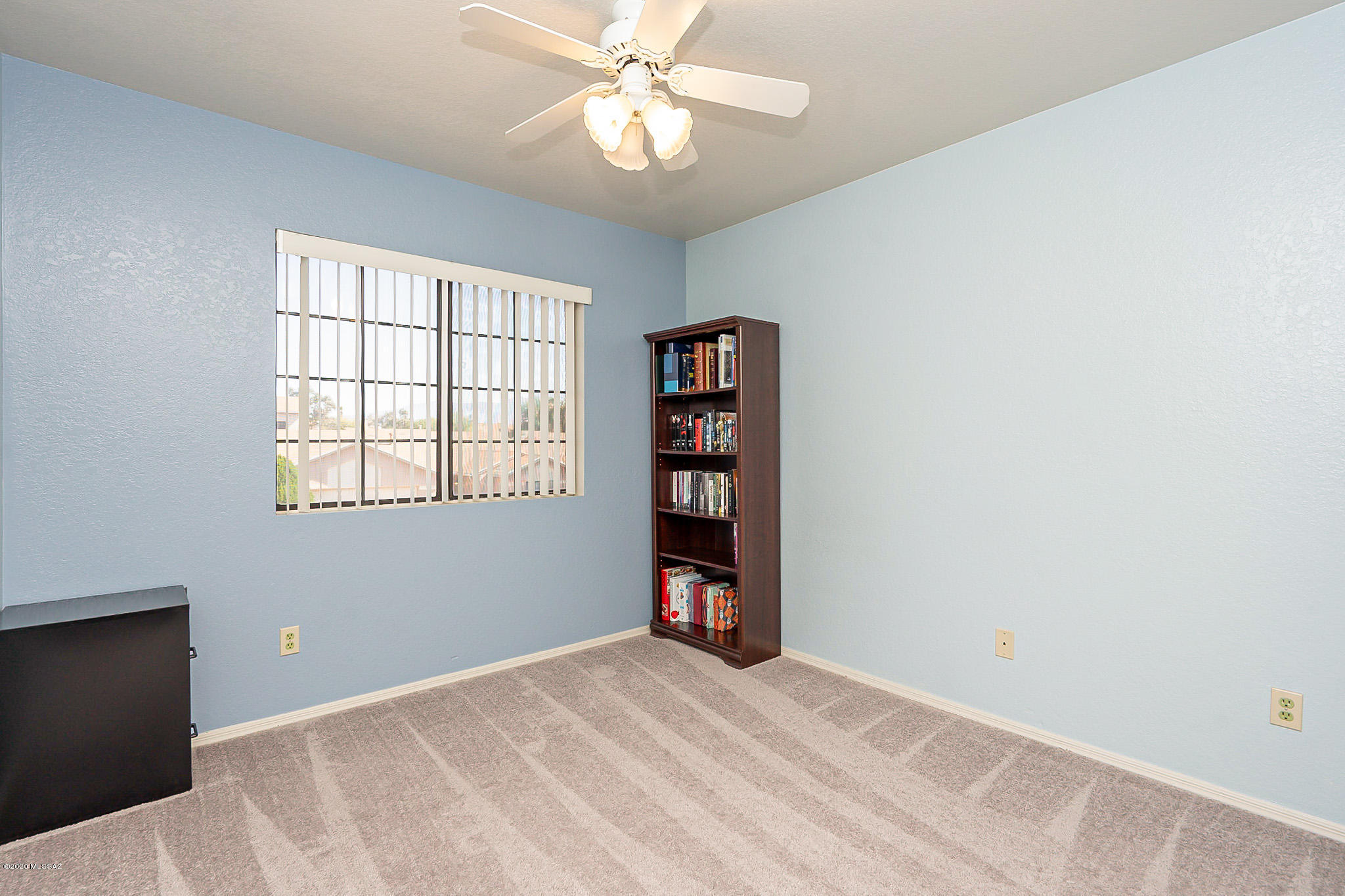 Country Club(1-221) - Residential
