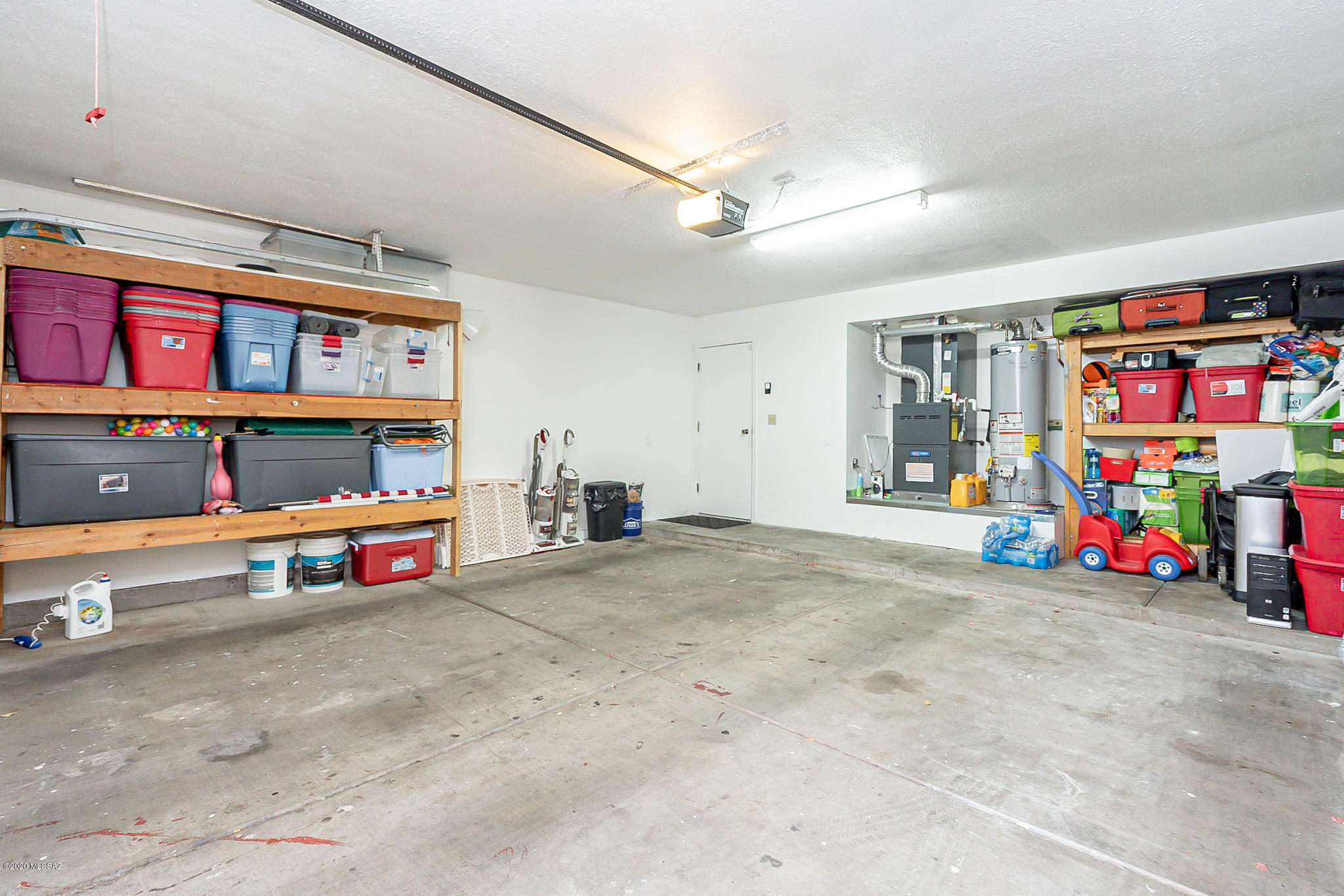 Country Club(1-221) - Residential