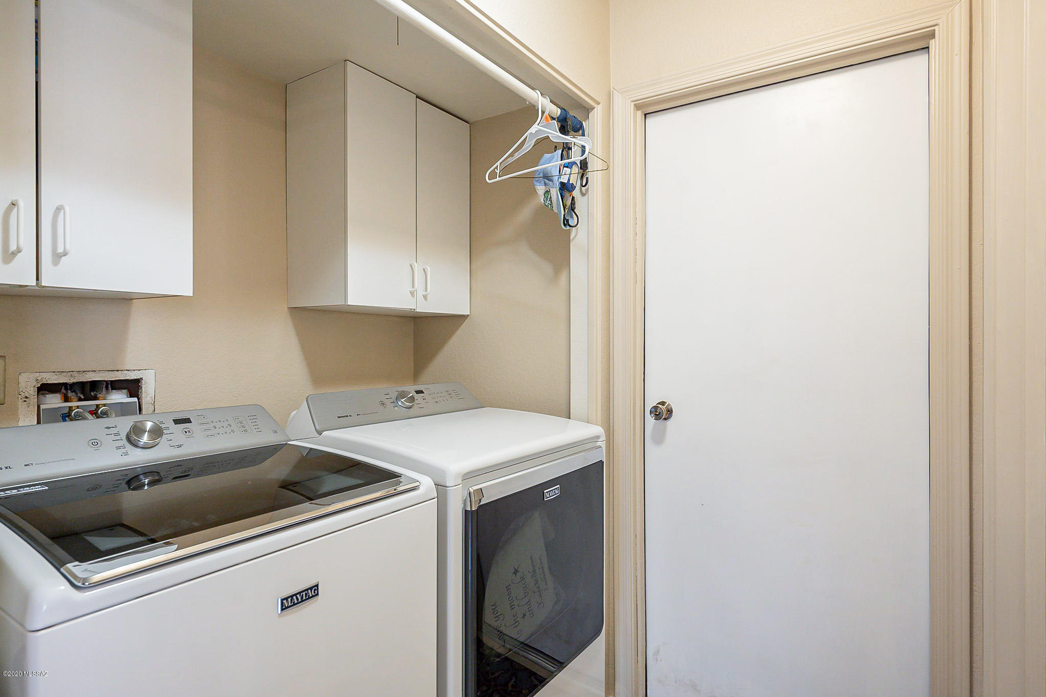 Country Club(1-221) - Residential