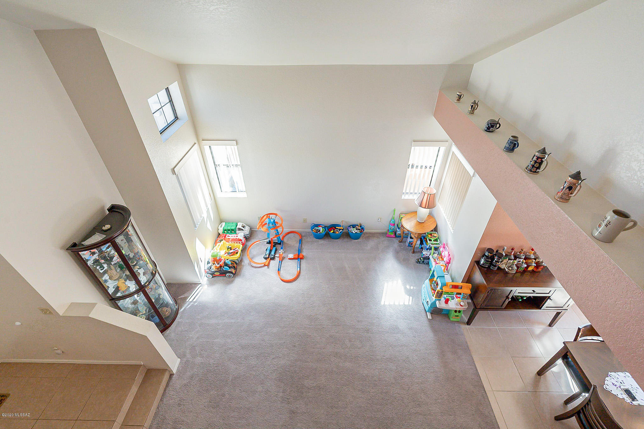 Country Club(1-221) - Residential