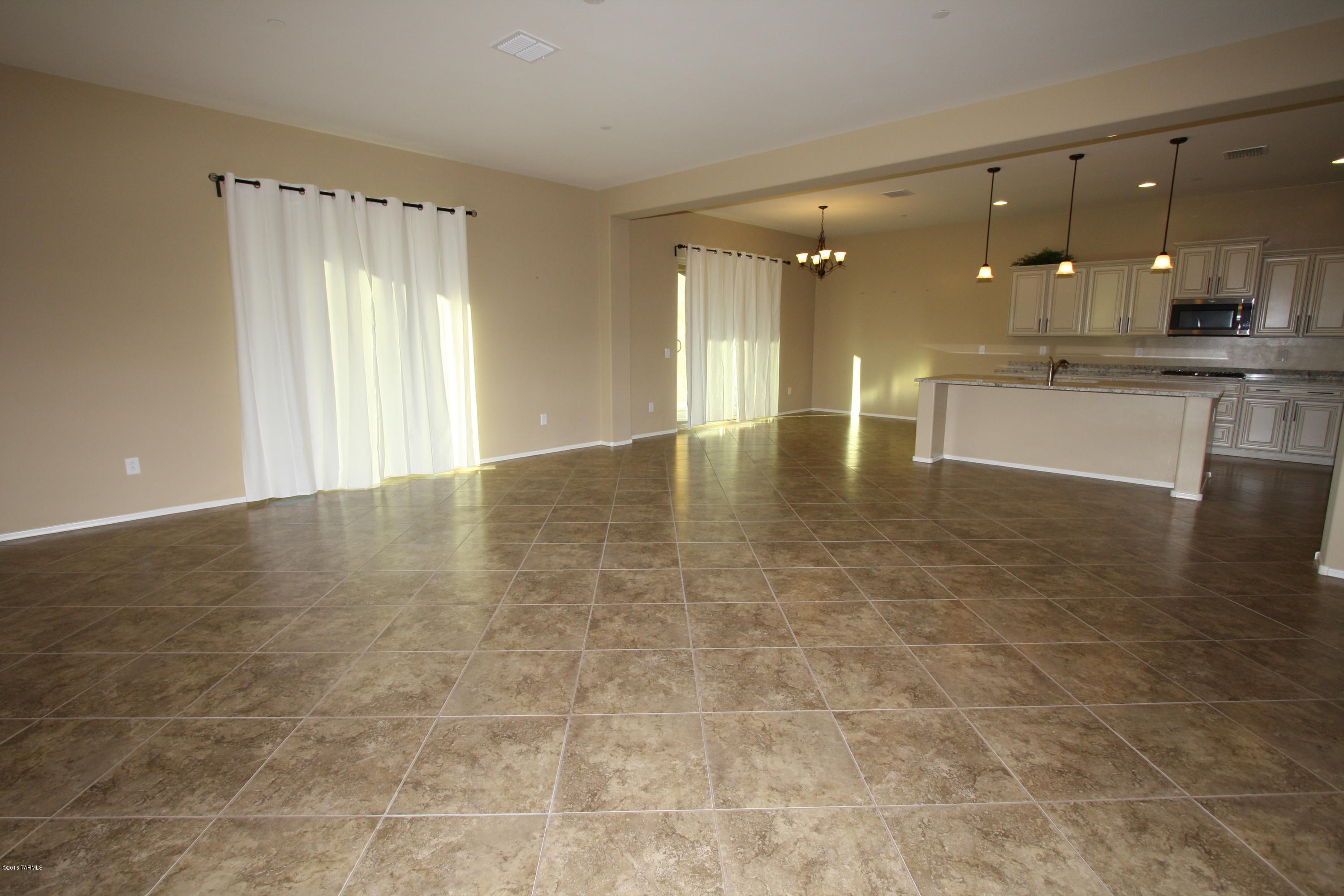 Silverbell West (1-92) - Residential Lease