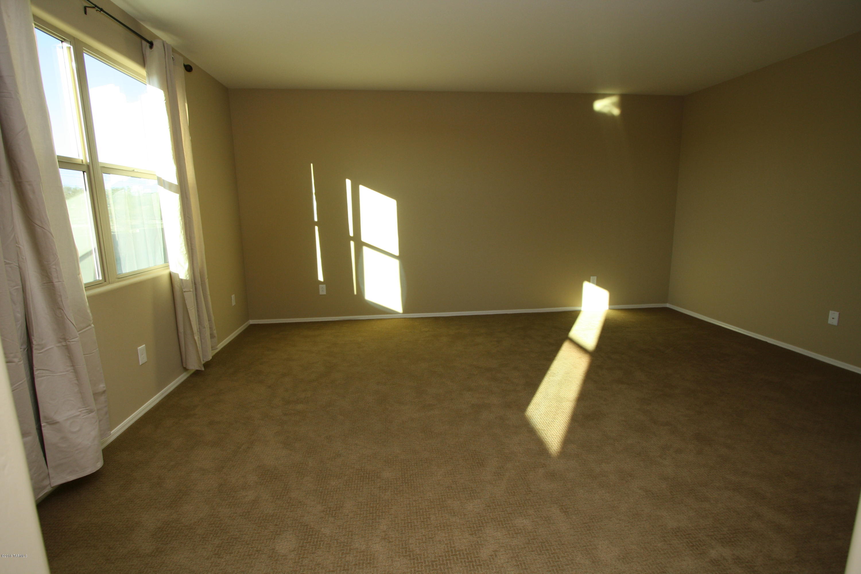 Silverbell West (1-92) - Residential Lease