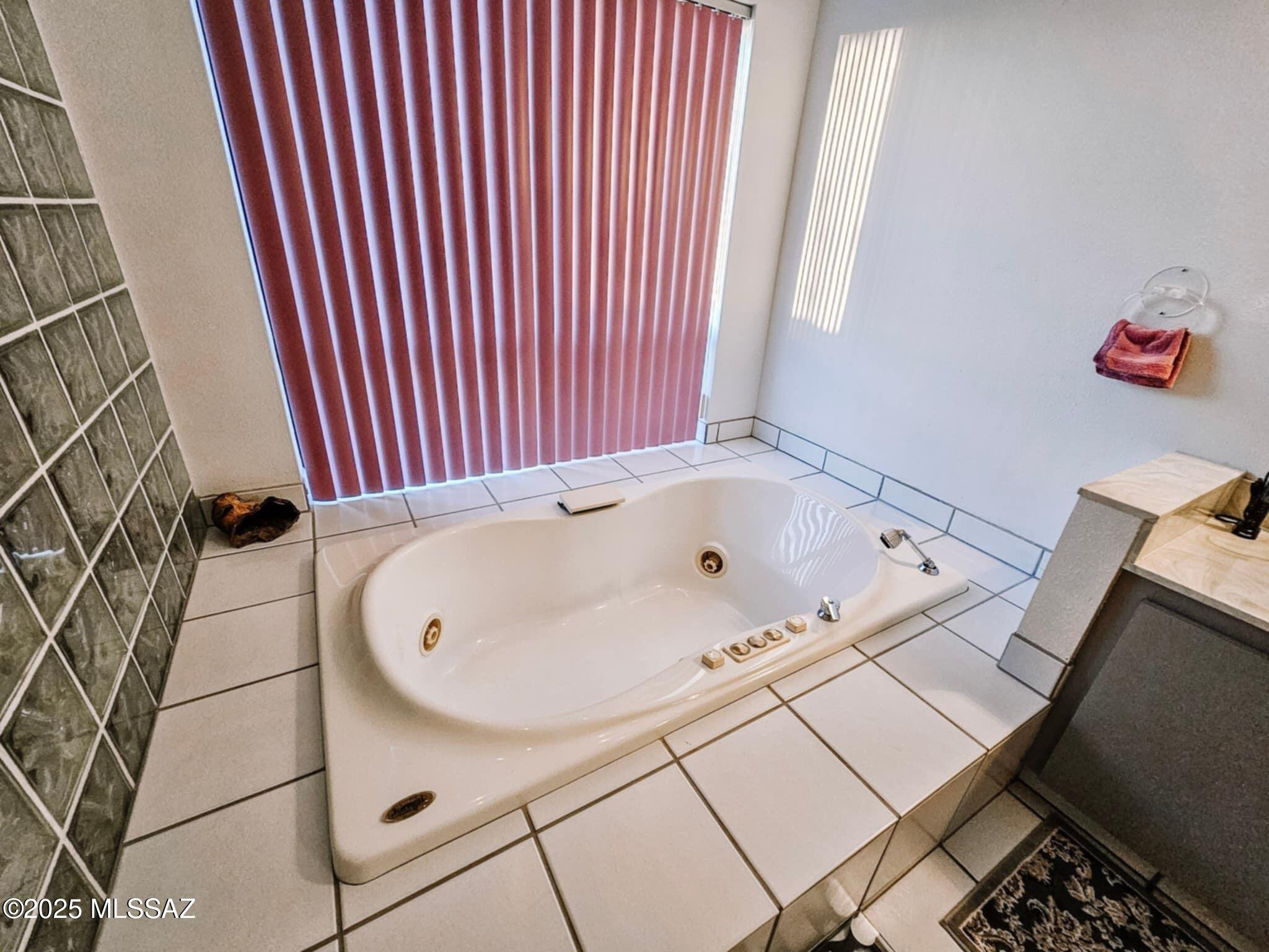 Catalina Foothills Est 9 - Residential