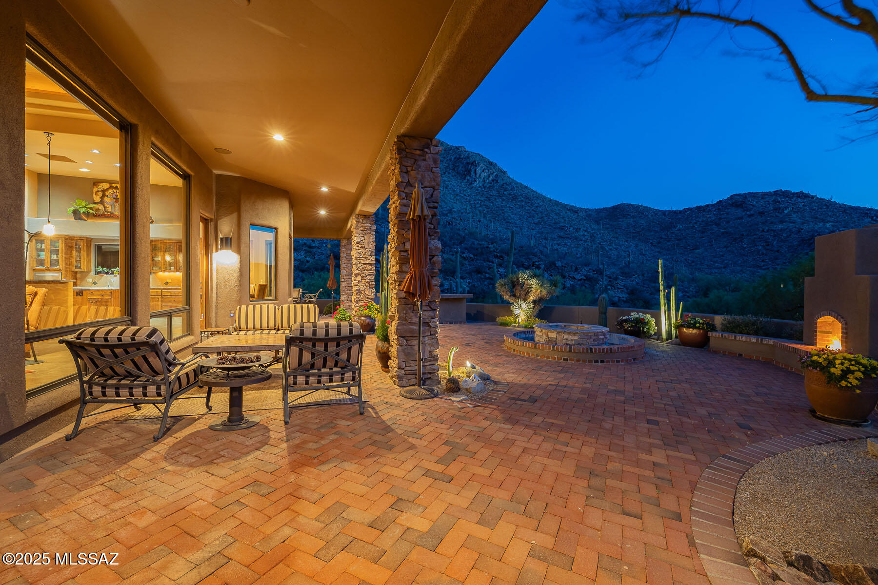 Canyon Pass II At Dove Mountain (49-110) - Residential
