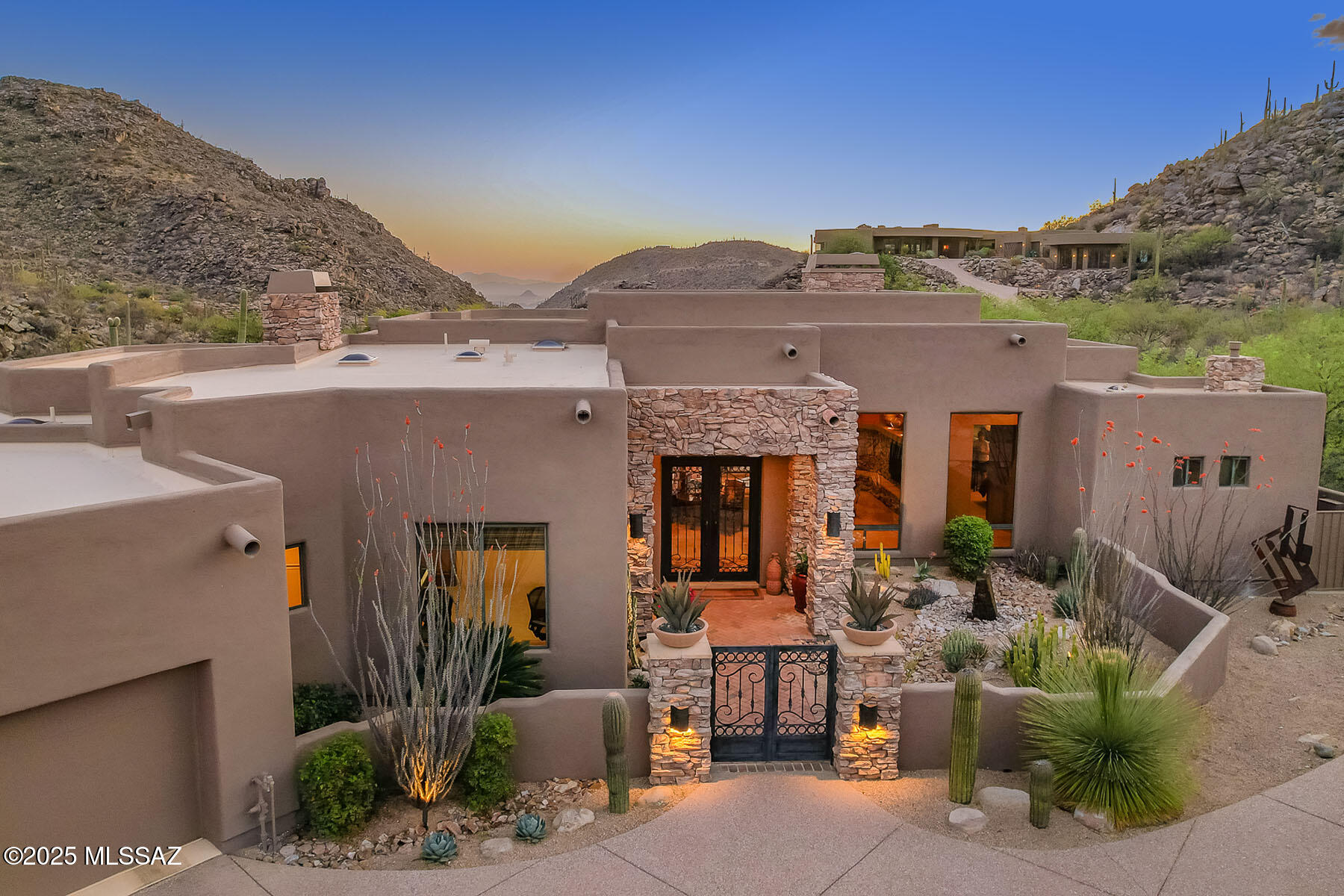 Canyon Pass II At Dove Mountain (49-110) - Residential